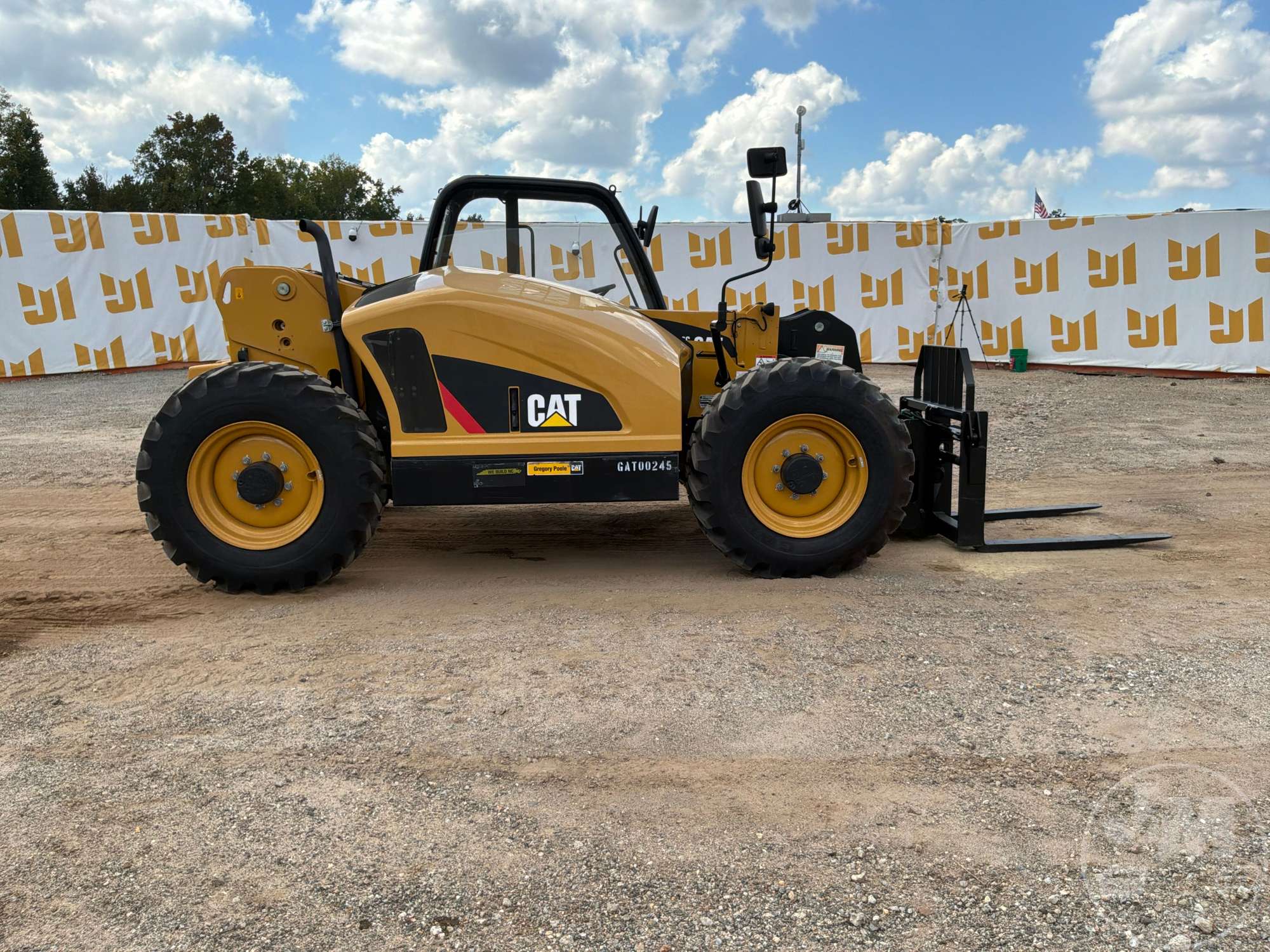 2014 Caterpillar TH406C