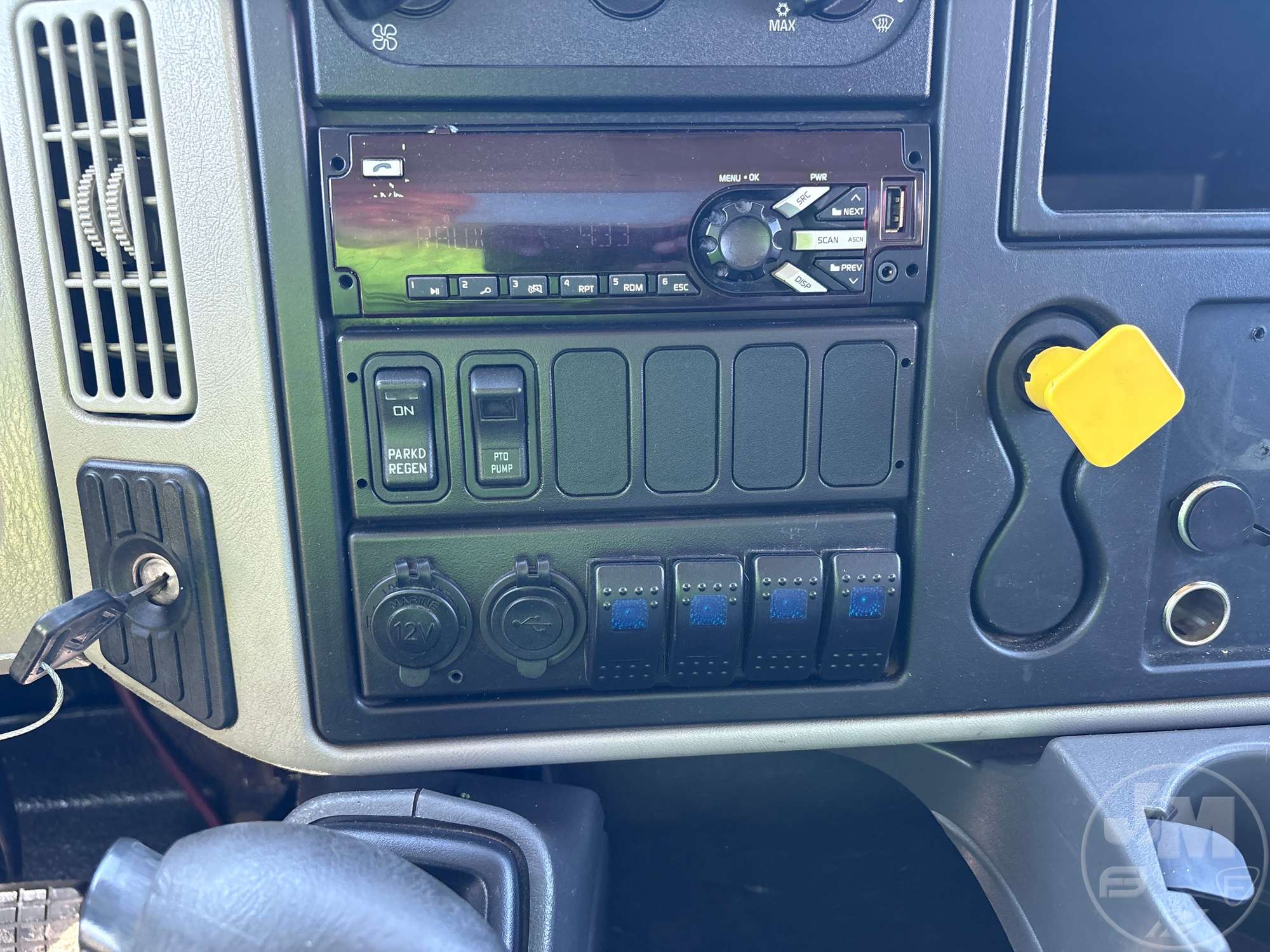 2017 International 4300