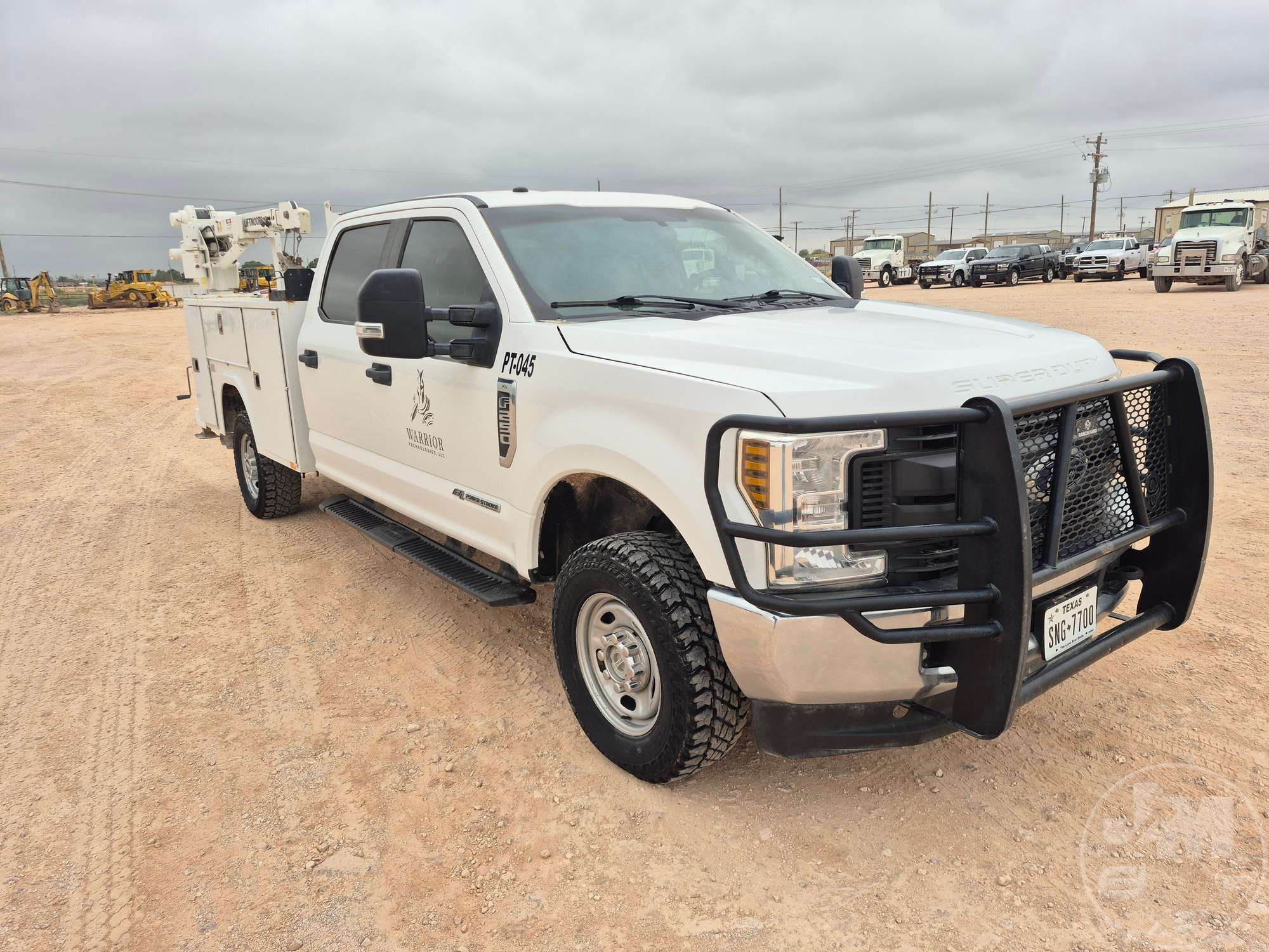 2019 Ford F250 XL CREW CAB