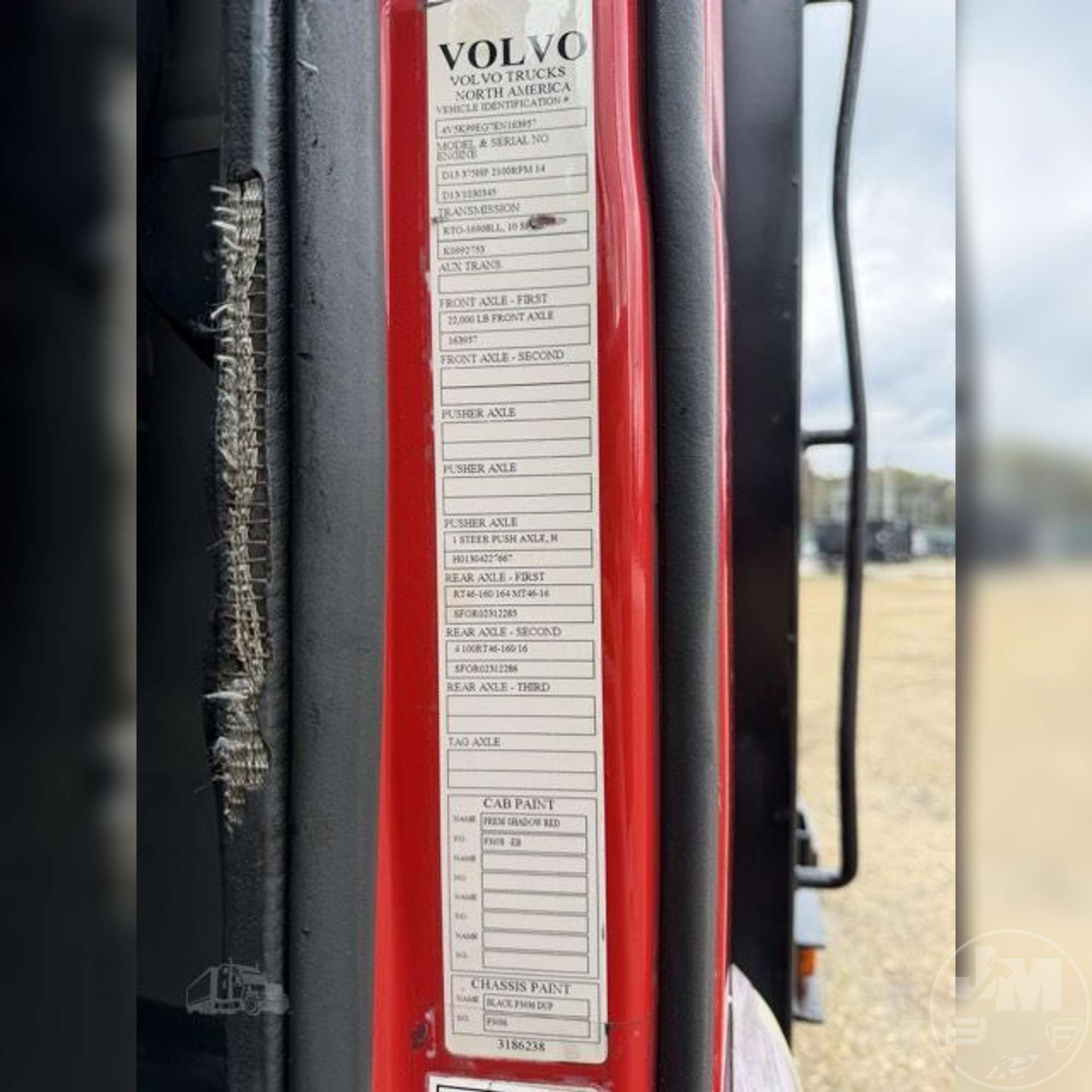 2014 Volvo VHD