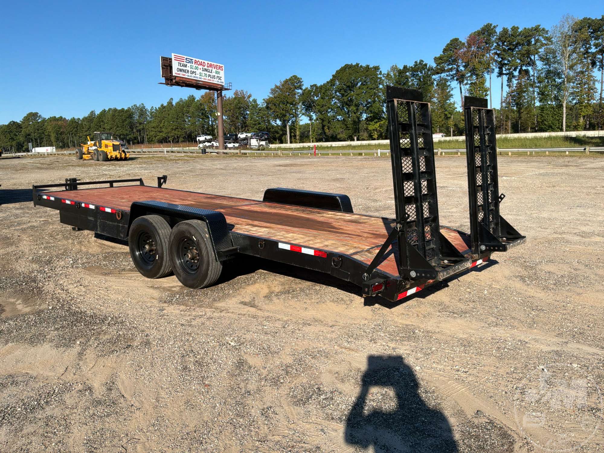 2025 Down To Earth Trailer Sales 0TE8224ER7B