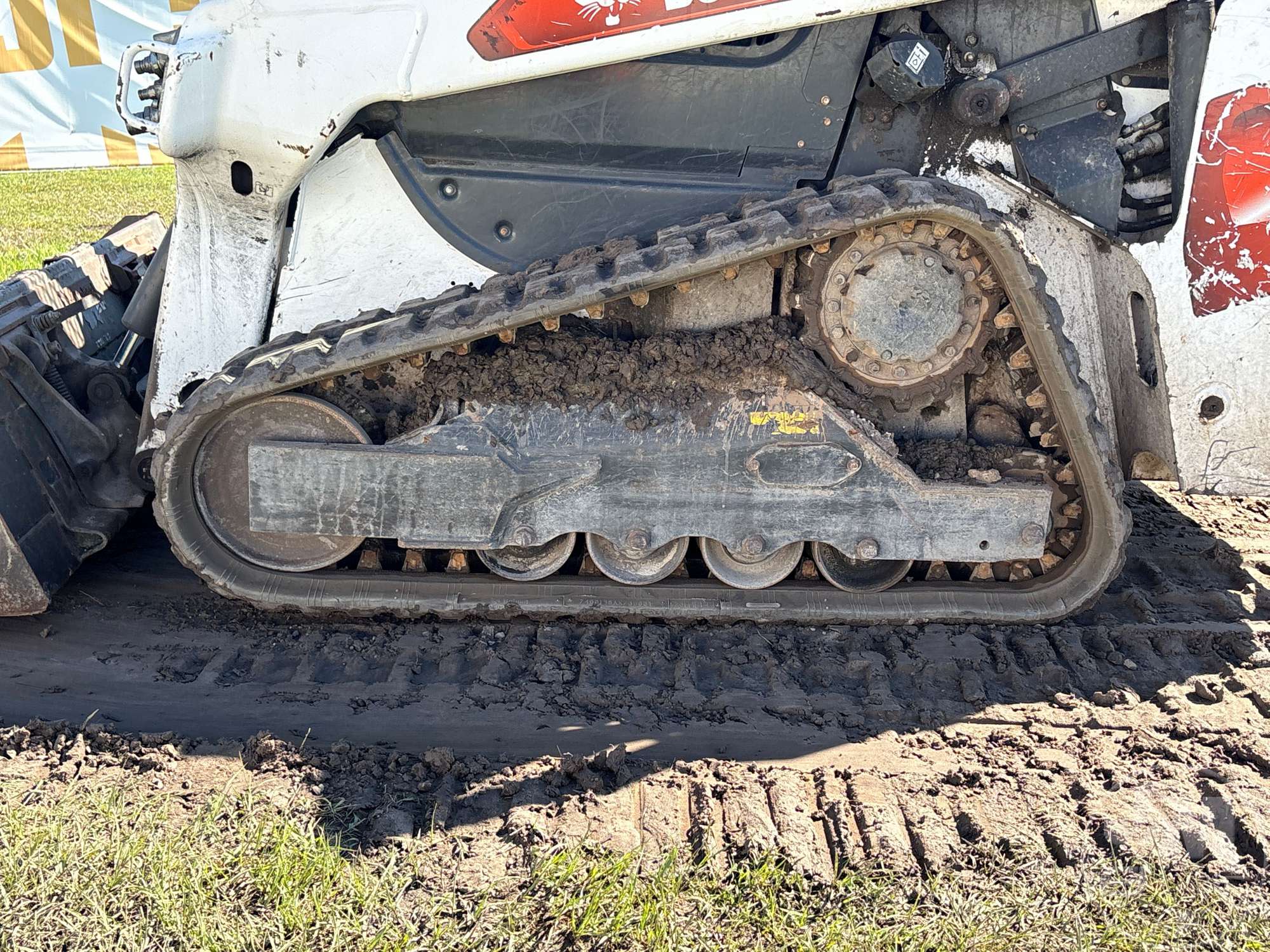 2021 Bobcat T66