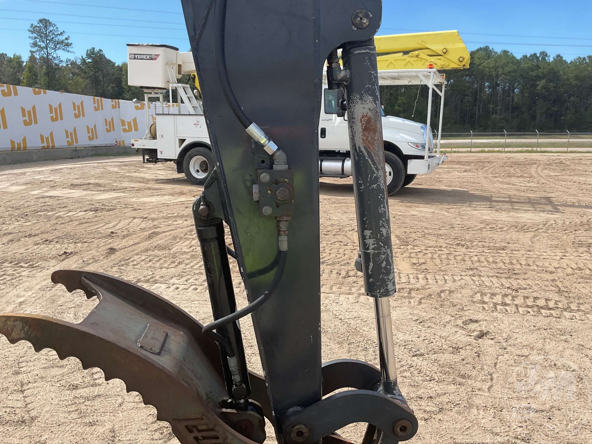 2021 John Deere 35G