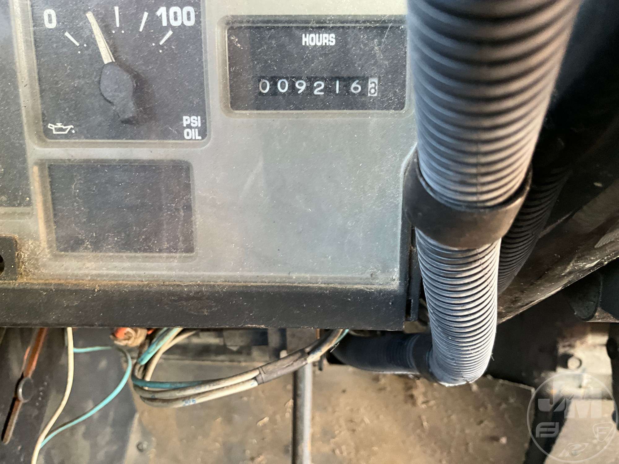 2000 International 3800