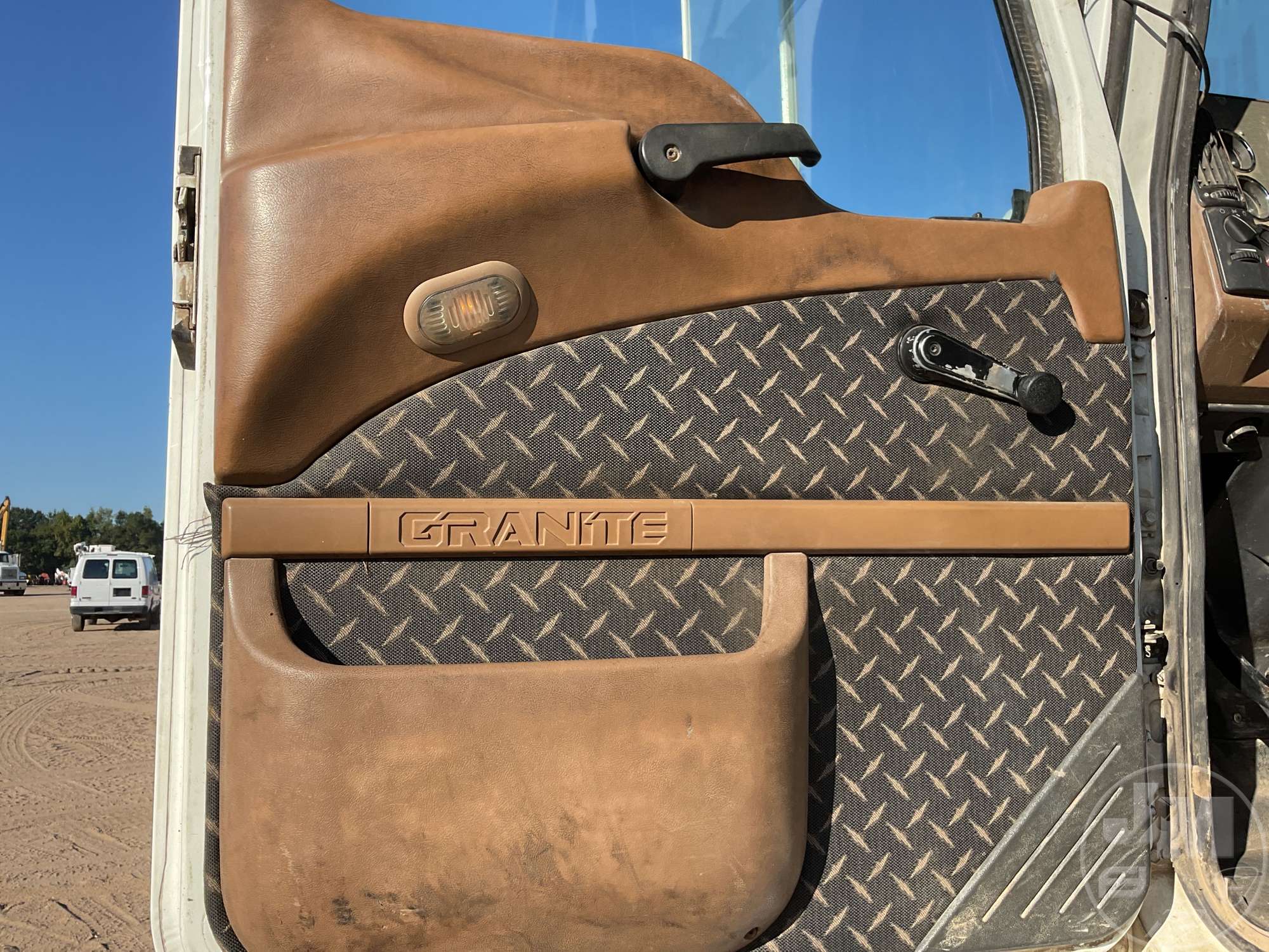 2007 Mack CTP GRANITE