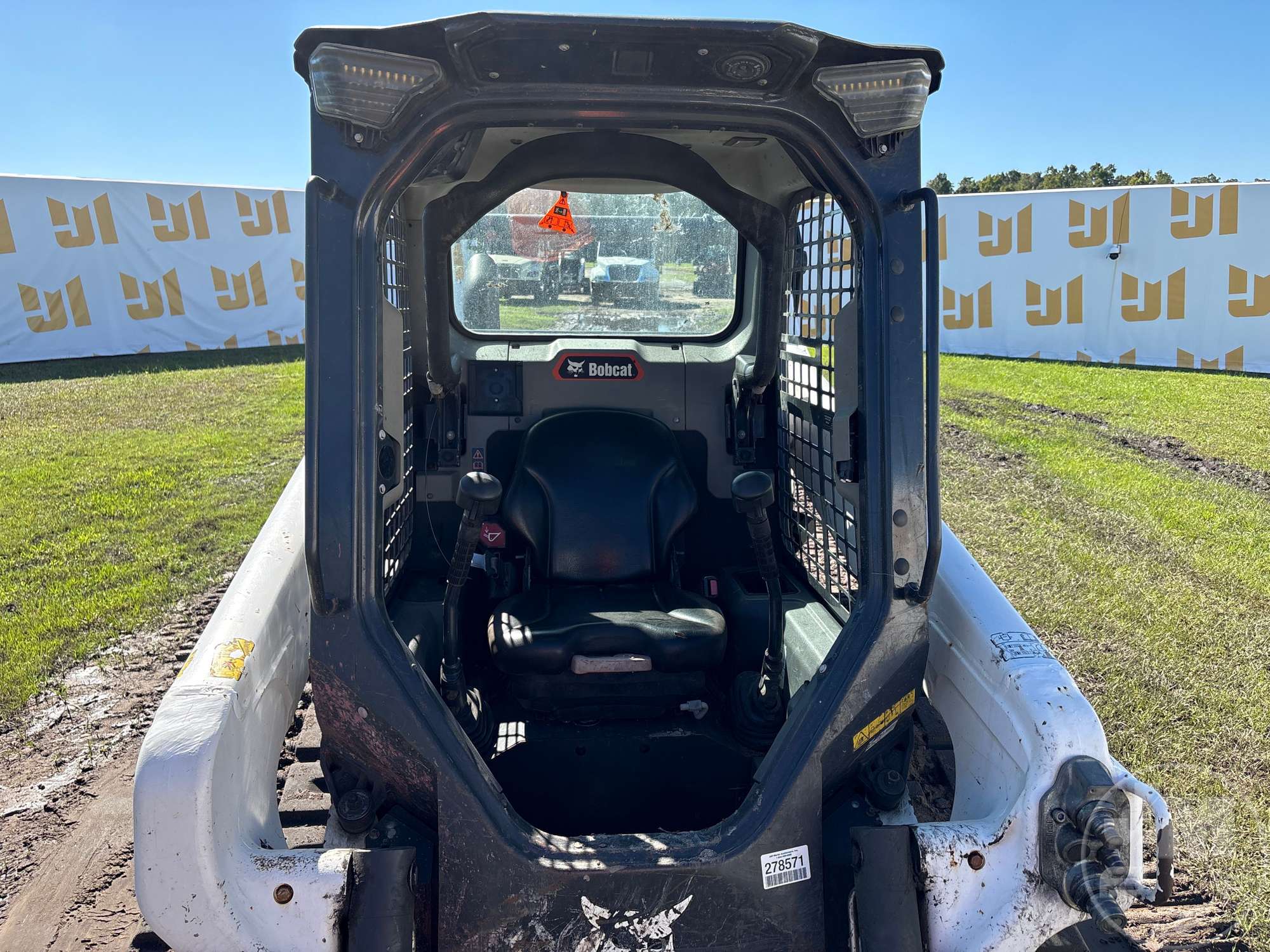 2021 Bobcat T66