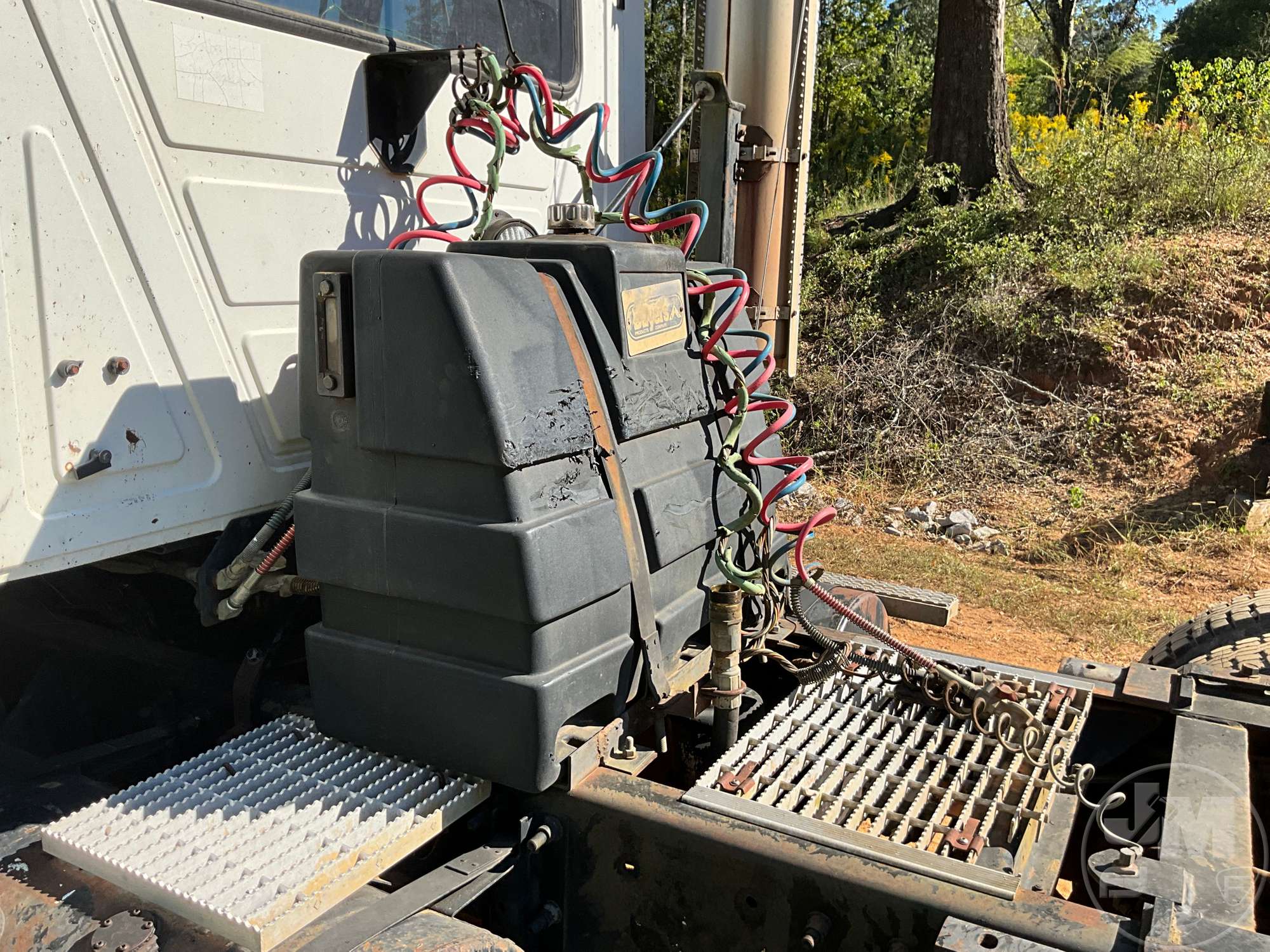 2000 Mack CH613