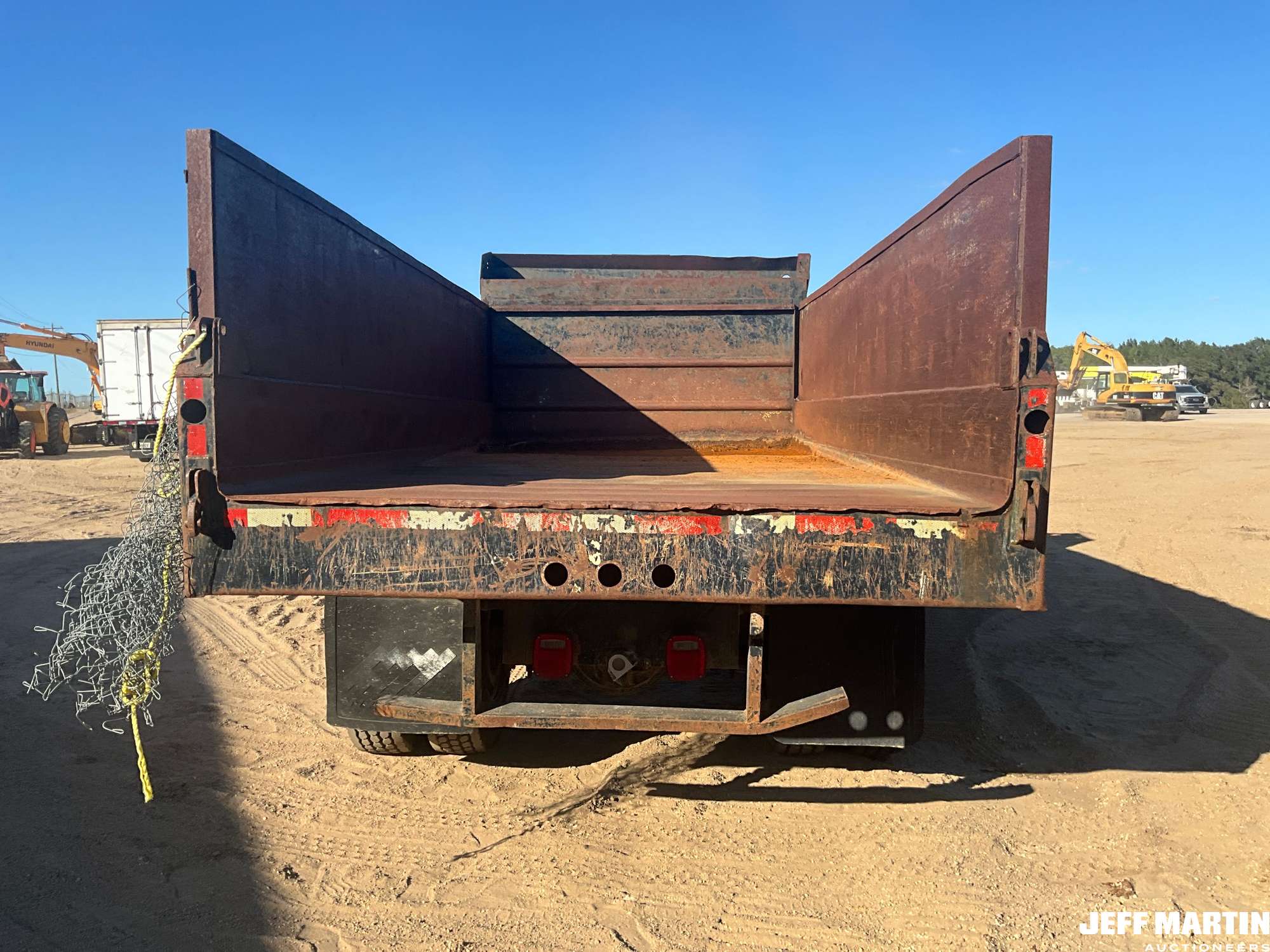2001 International 4700
