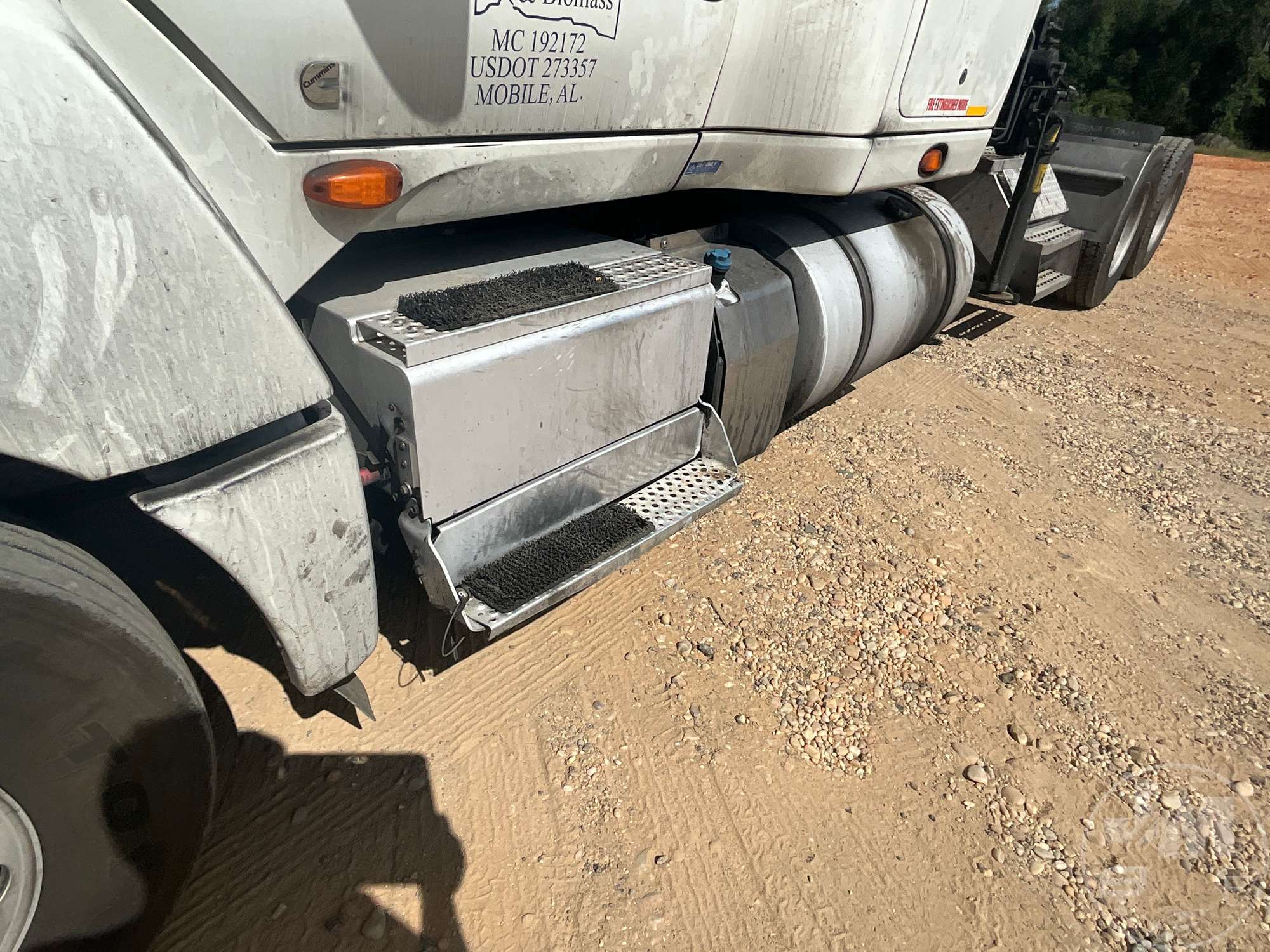 2020 International LT625 6X4