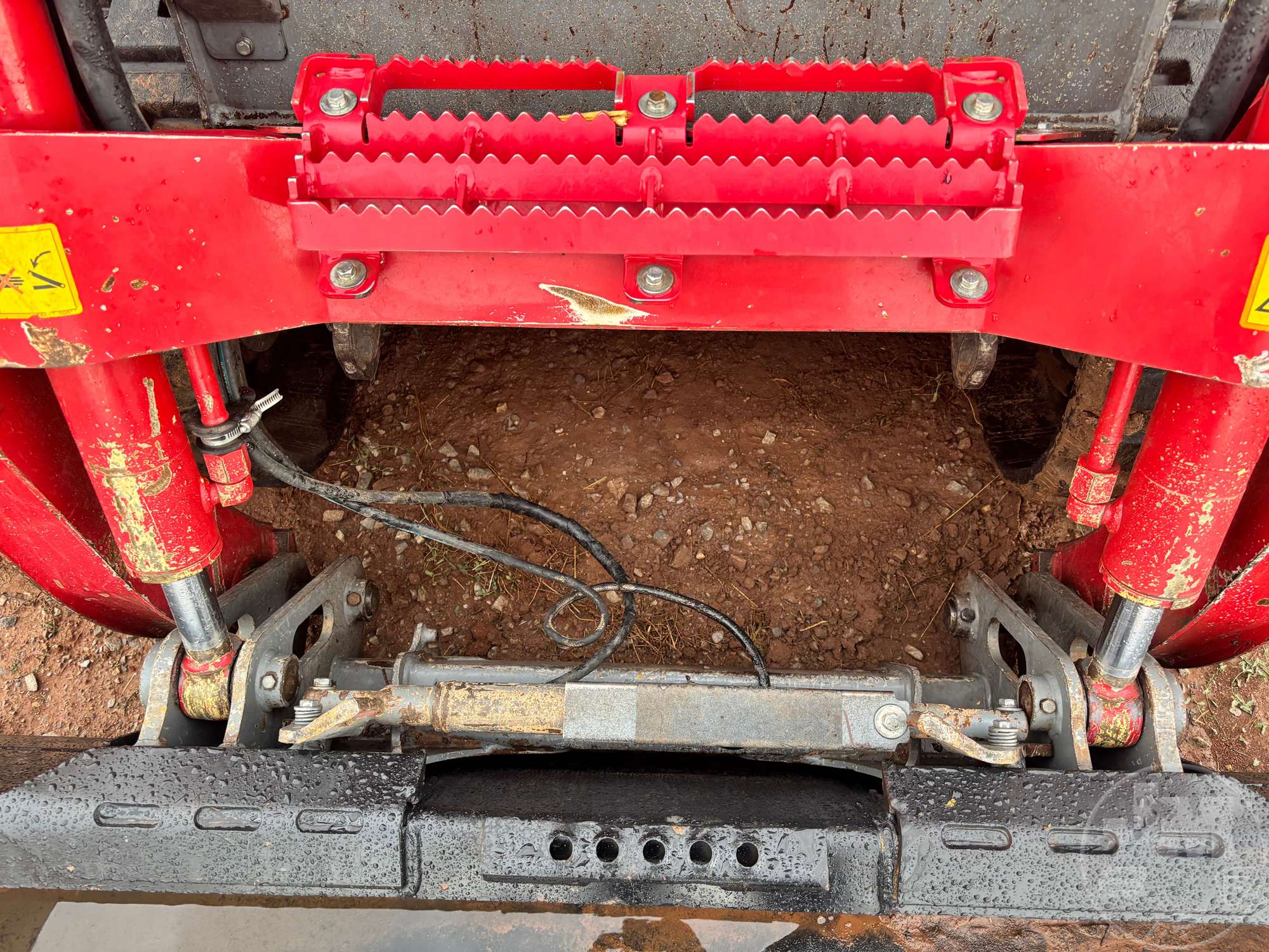 2023 Takeuchi TL12V-2
