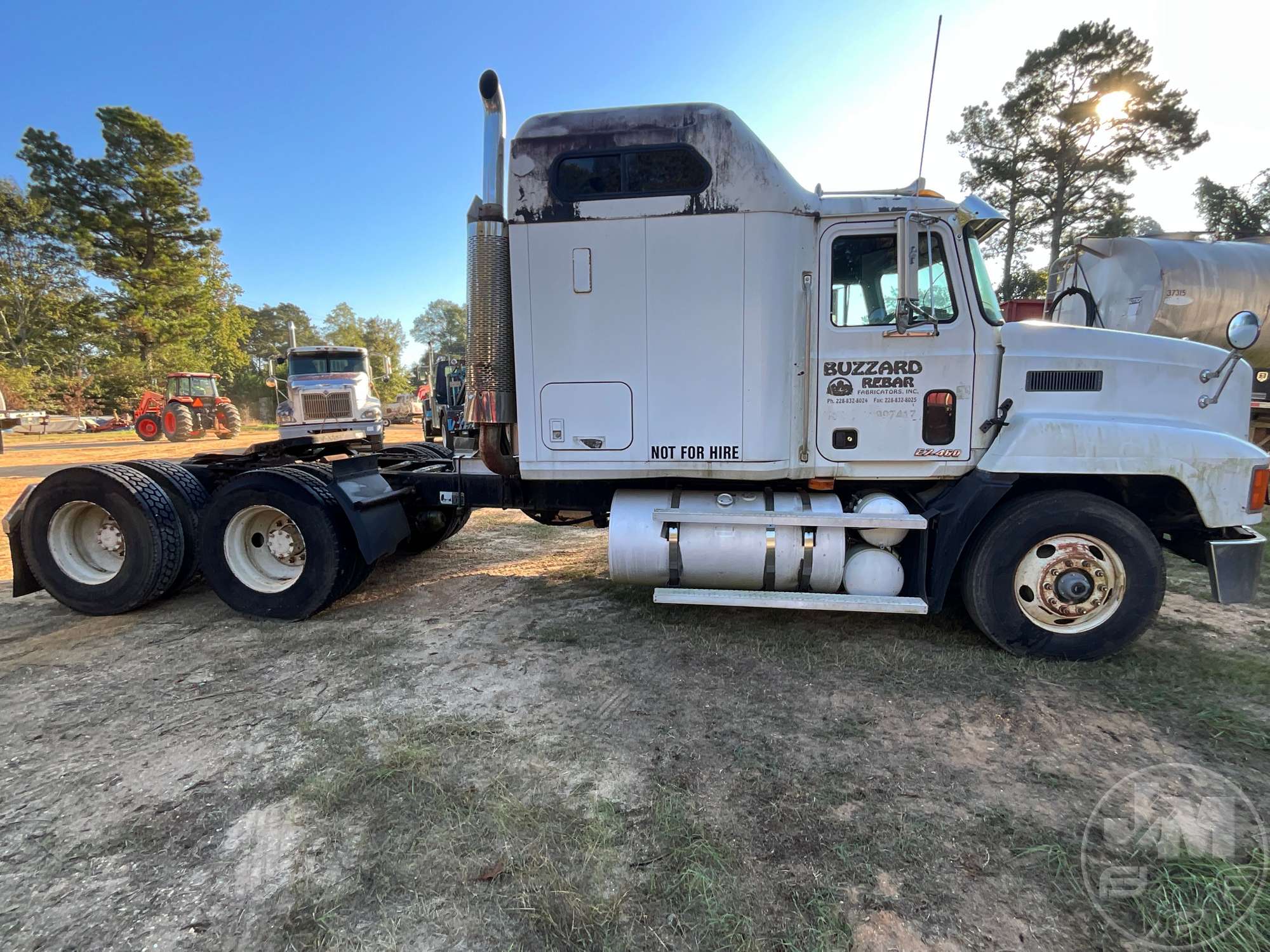 2000 Mack CH613