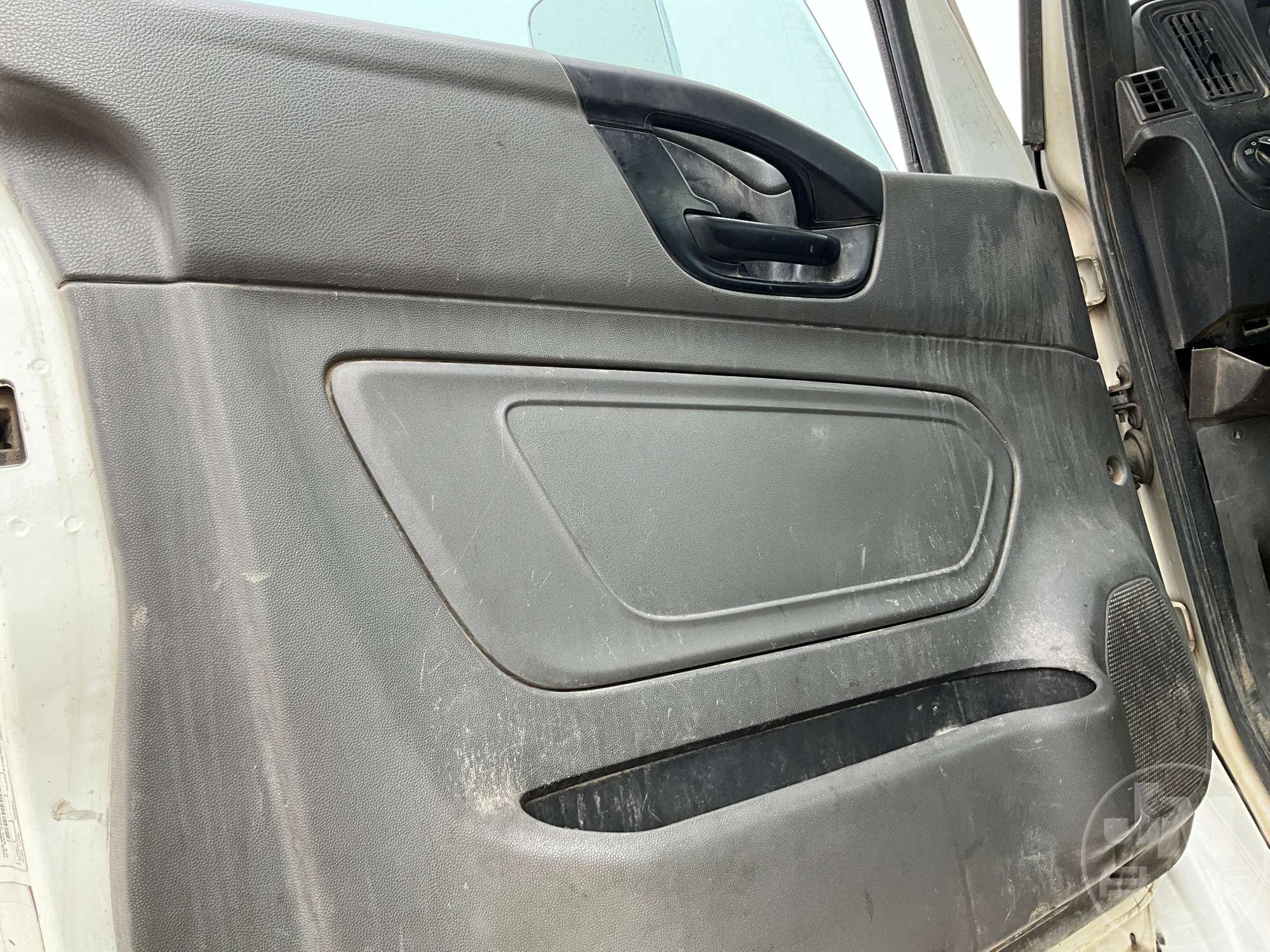 2018 International LT625