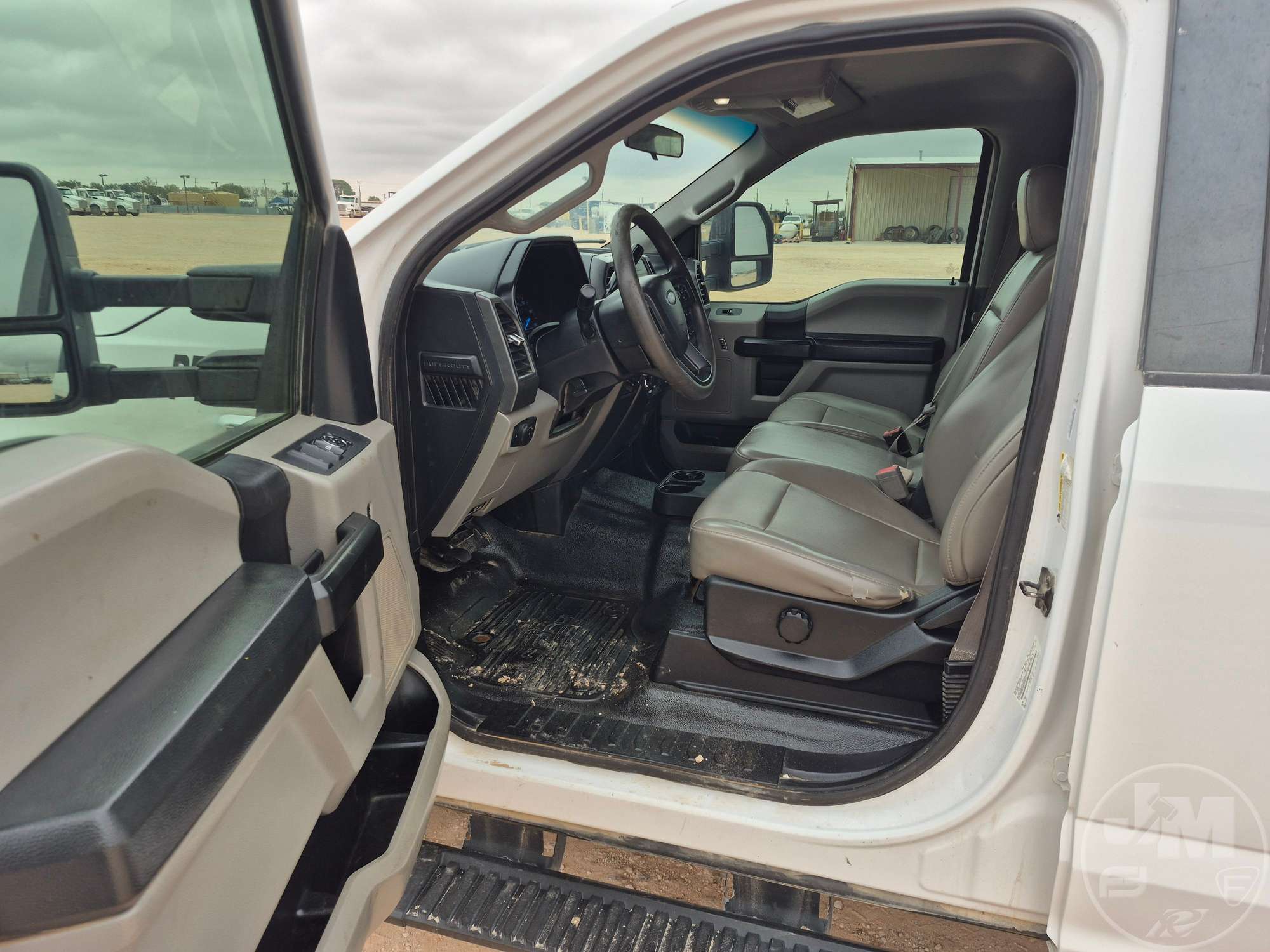 2019 Ford F250 XL CREW CAB
