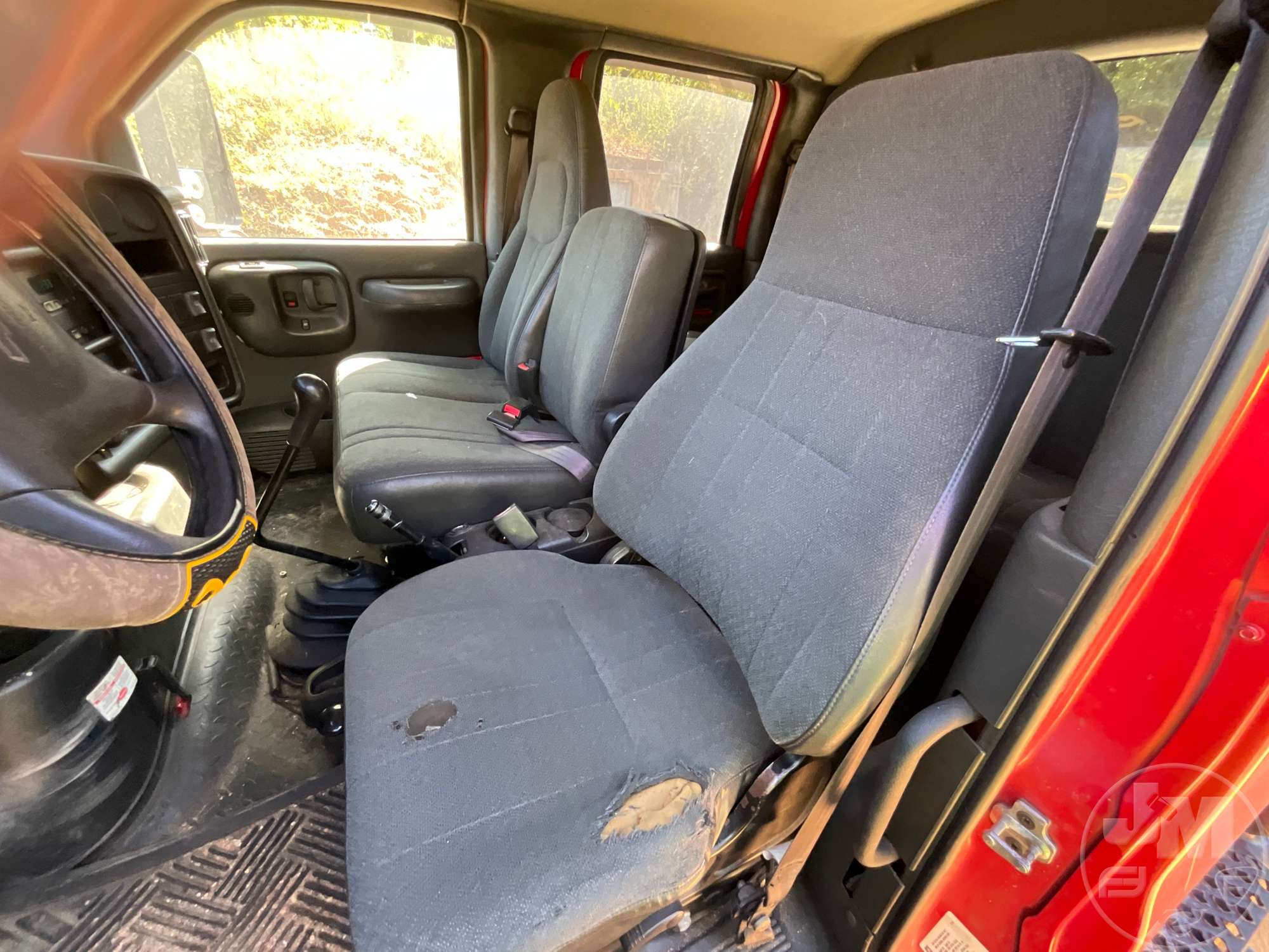 2004 Chevrolet C6500