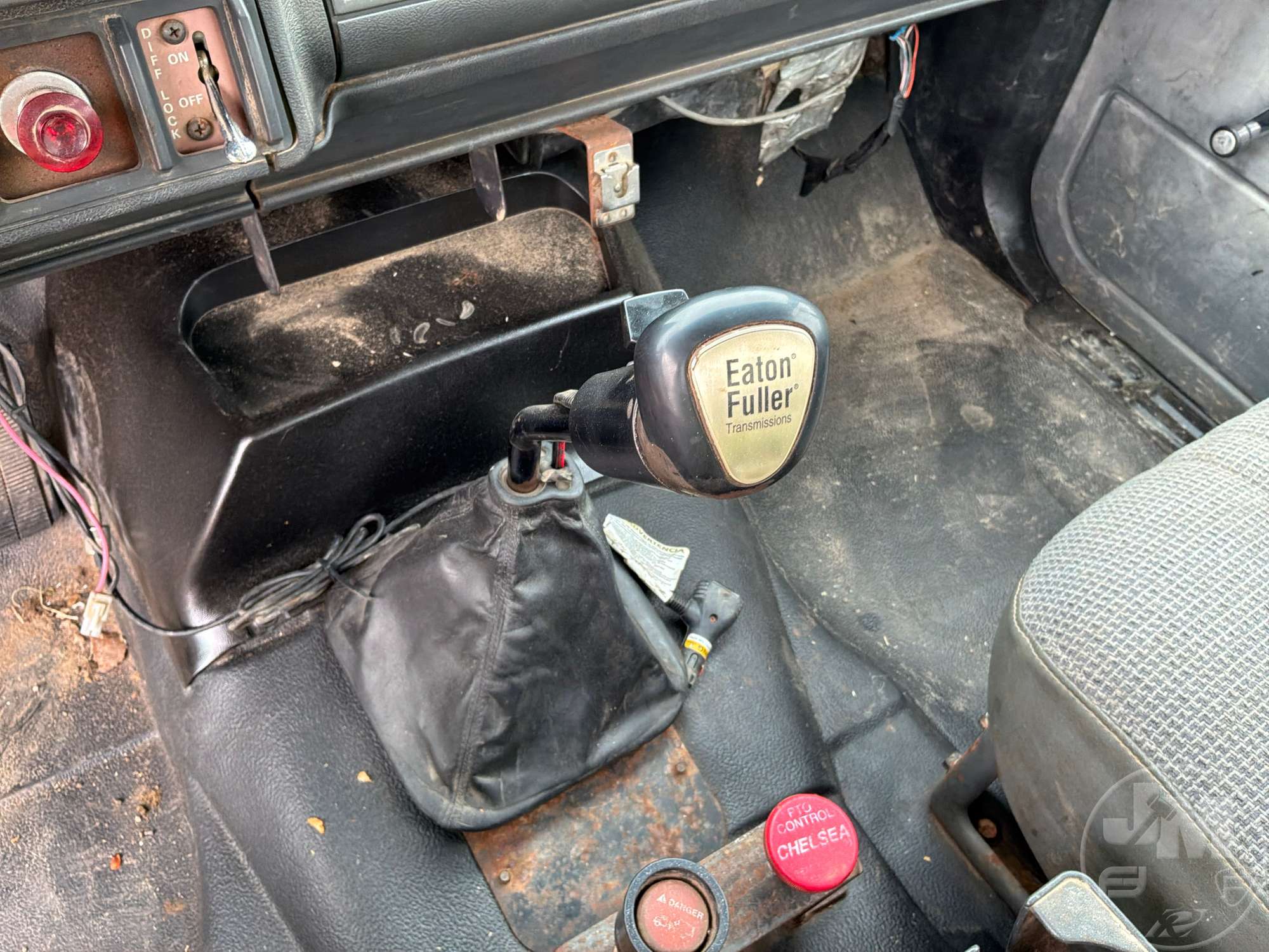 1999 GMC C7