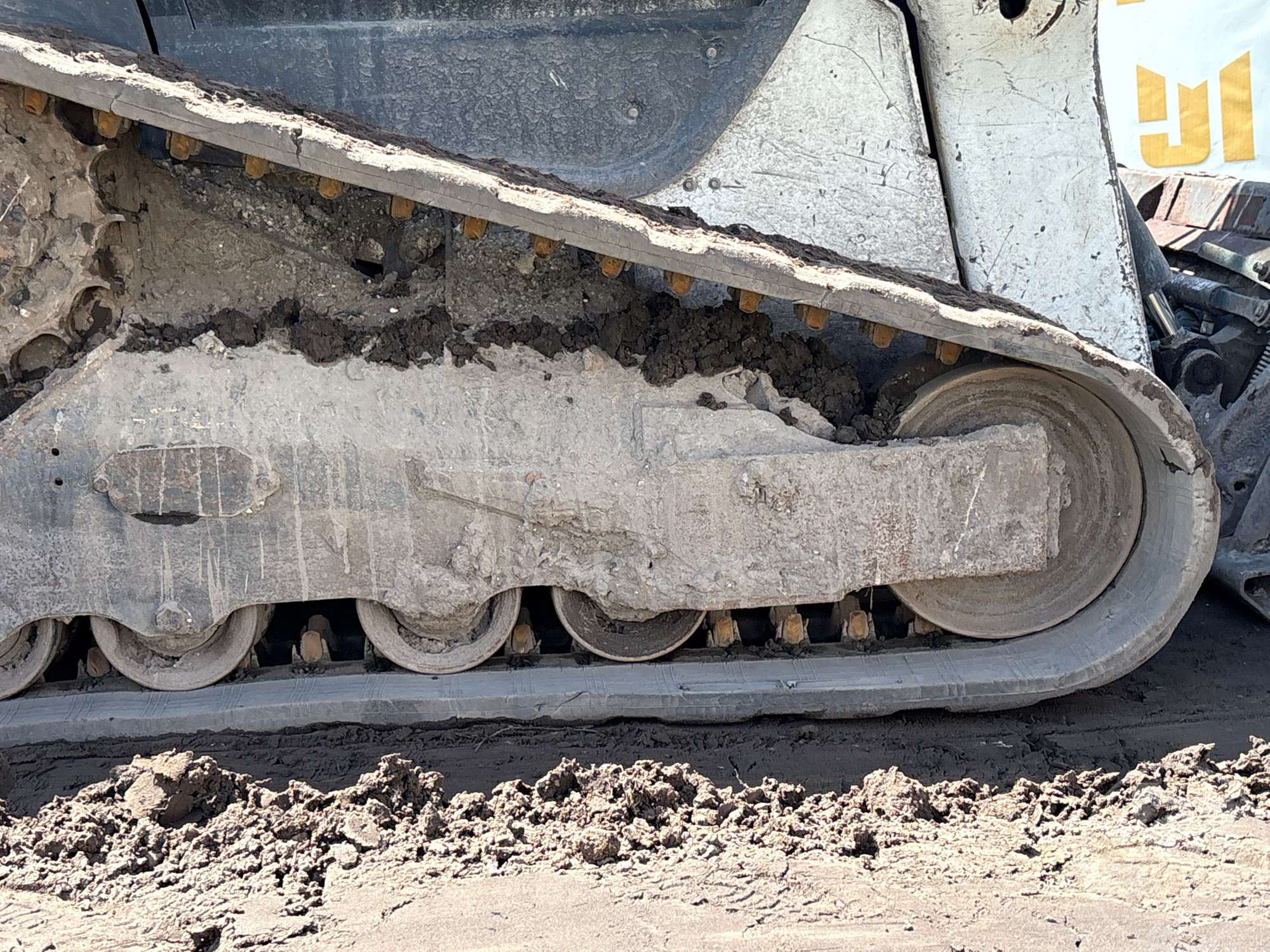 2024 Bobcat T76