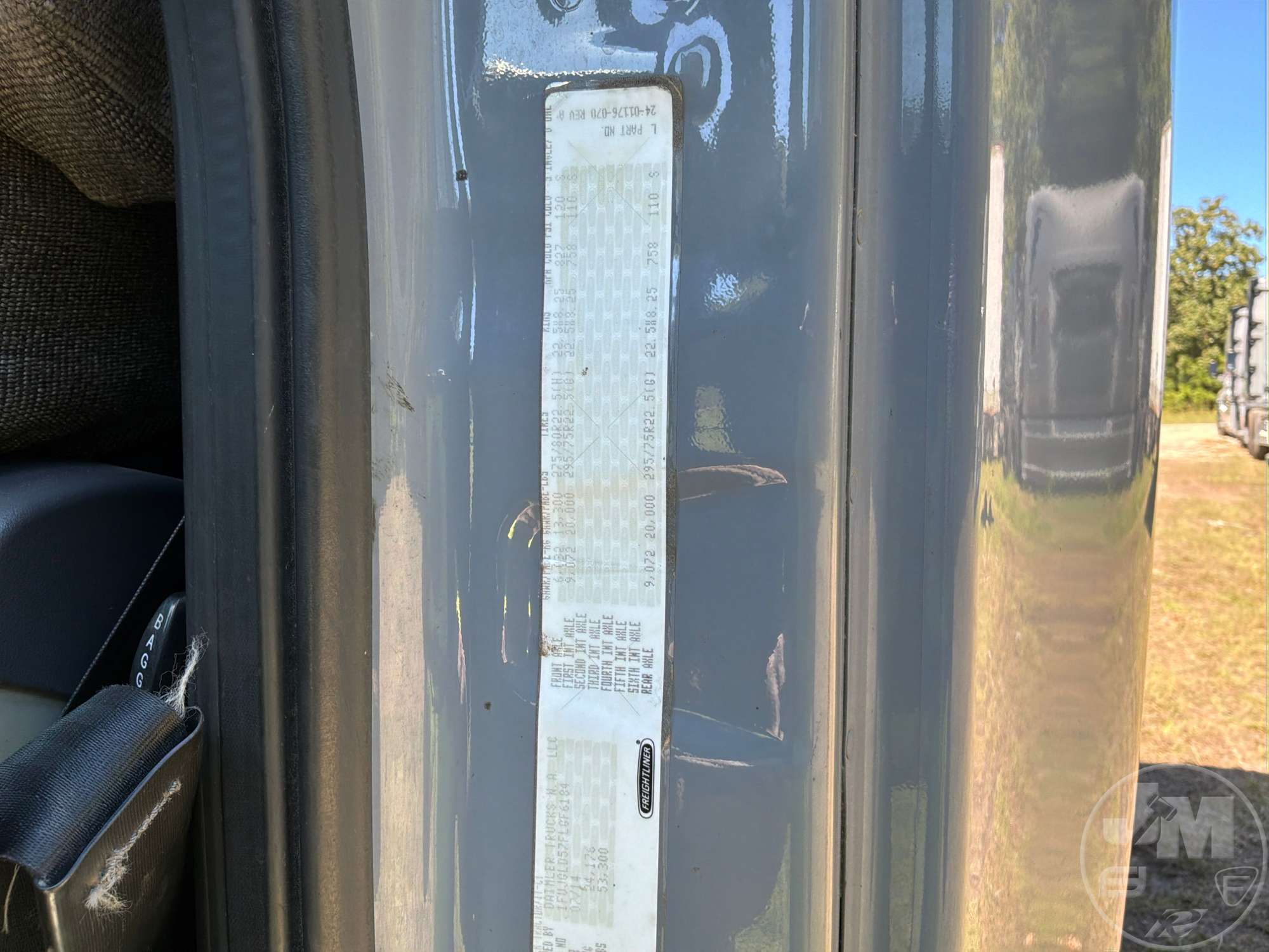 2015 Freightliner CASCADIA