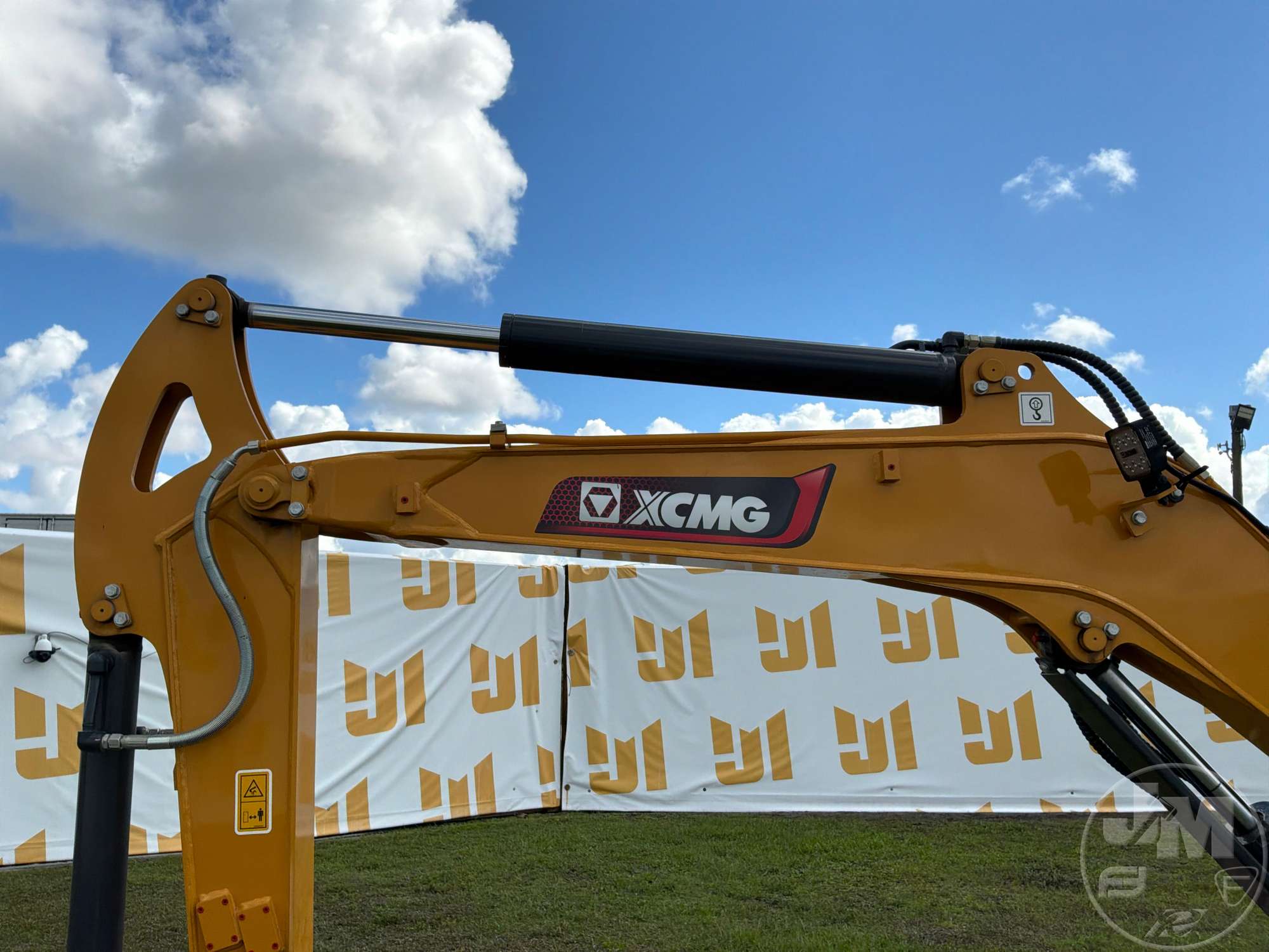 2024 XCMG XE35U