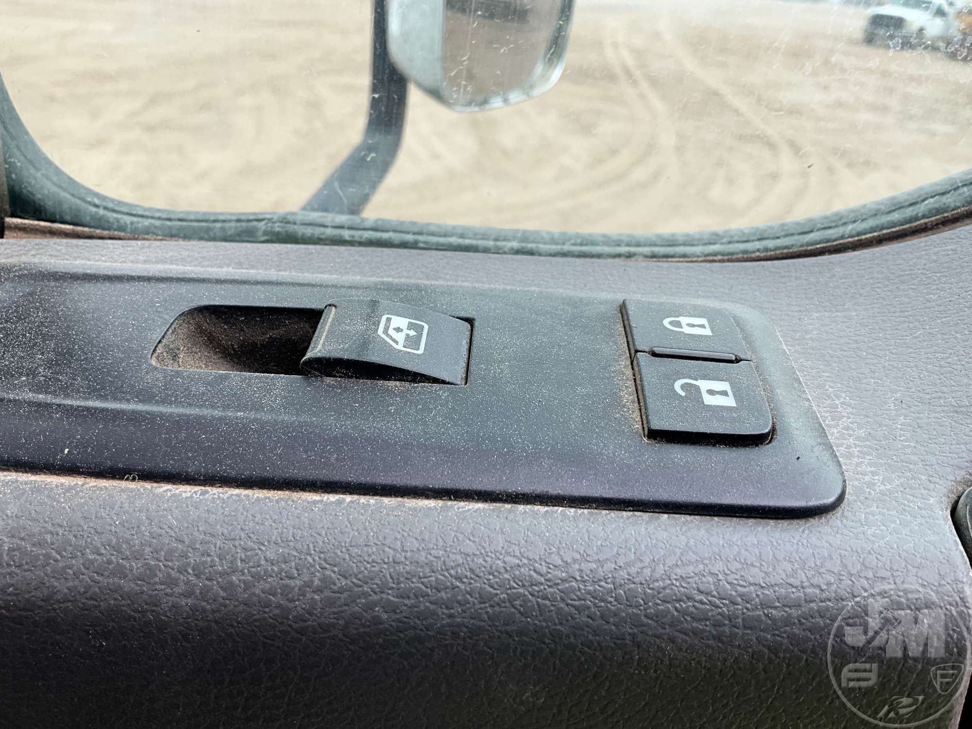 2018 International LT625