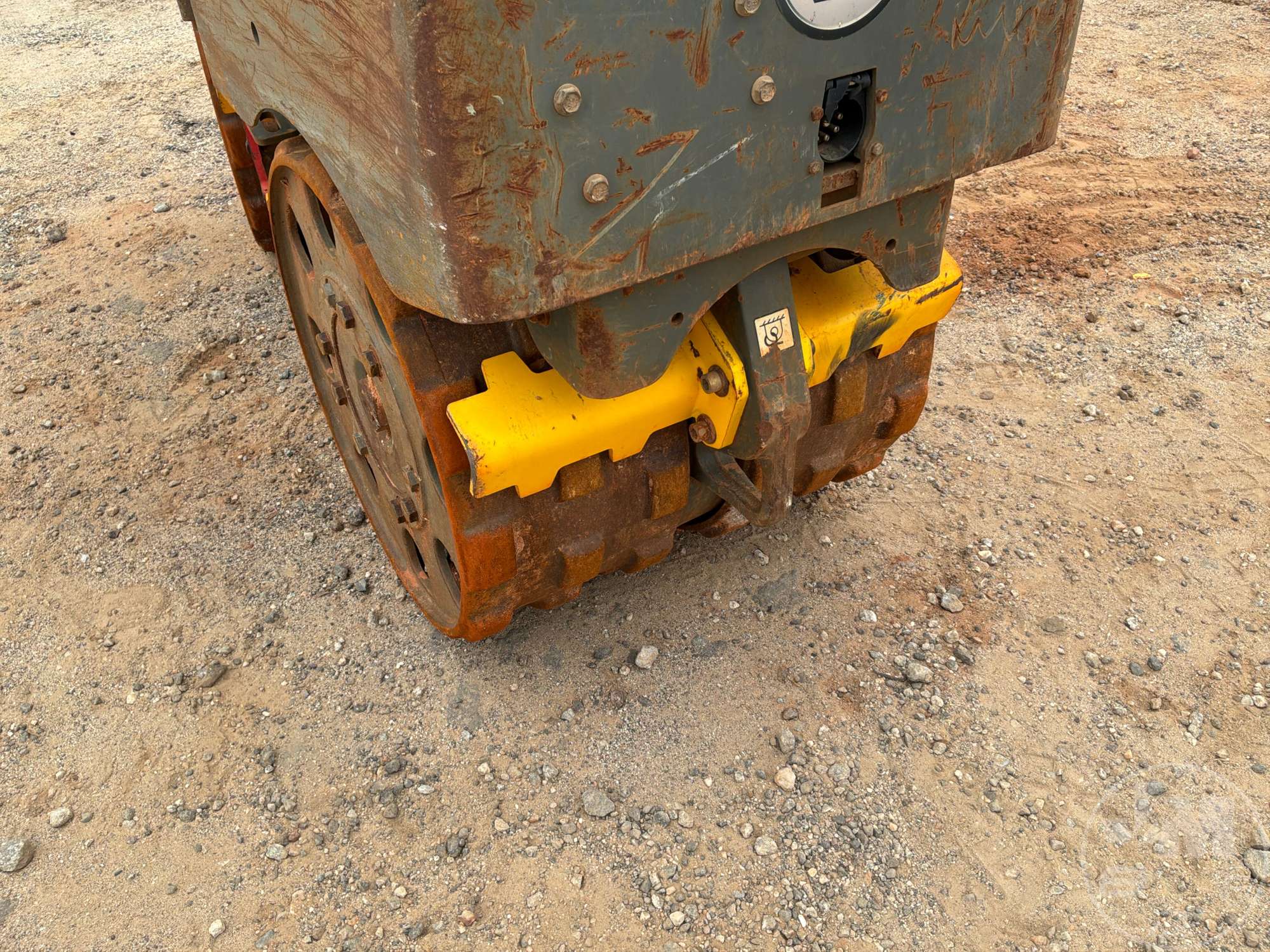 2011 Wacker Neuson RTSC2