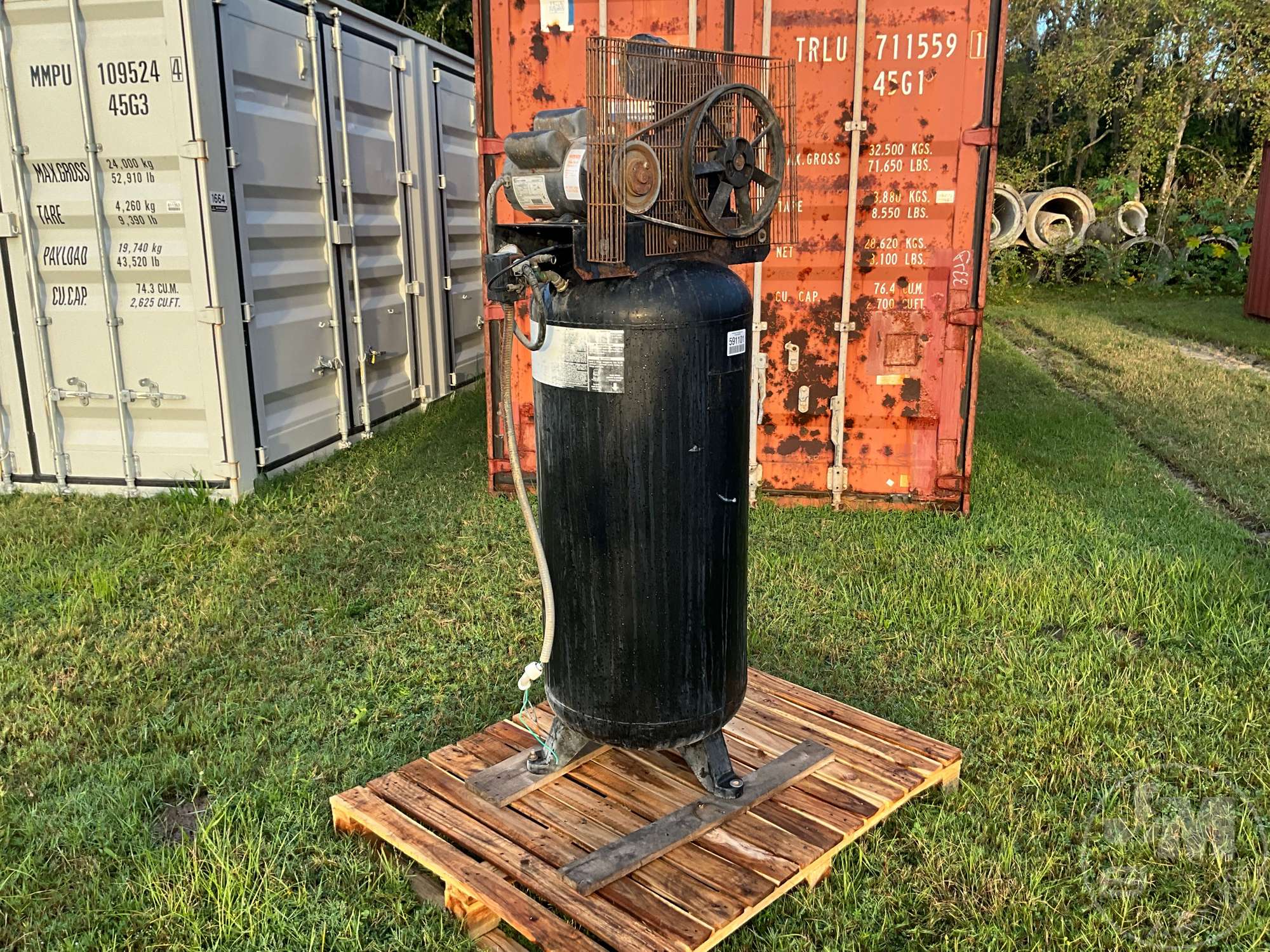Photo of Us General US560V
