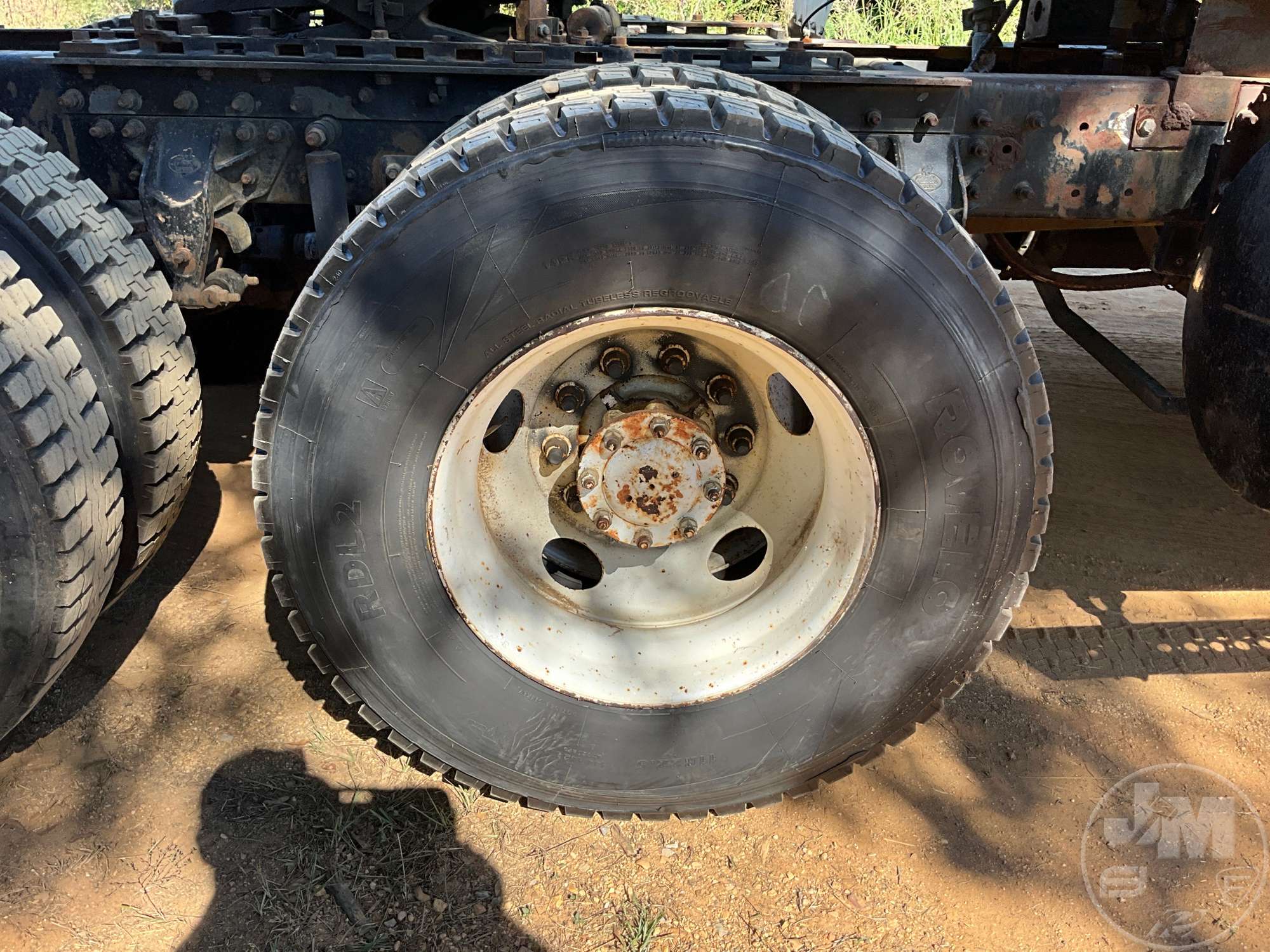 2000 Mack CH 613