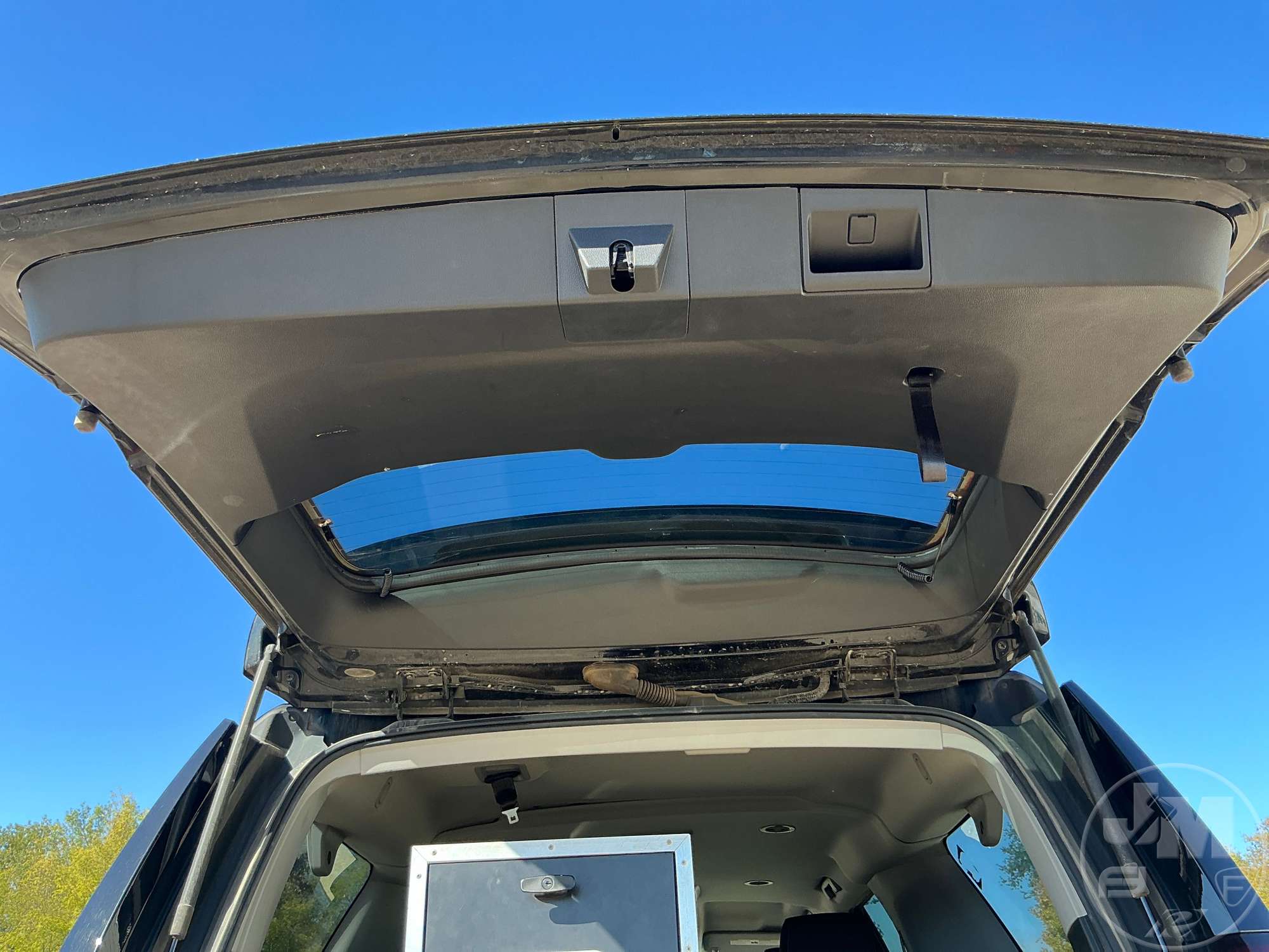 2017 Chevrolet SUBURBAN