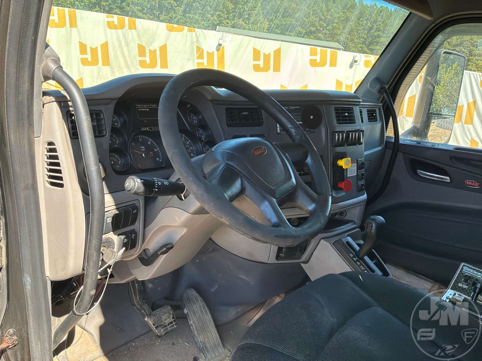 2015 Peterbilt 579