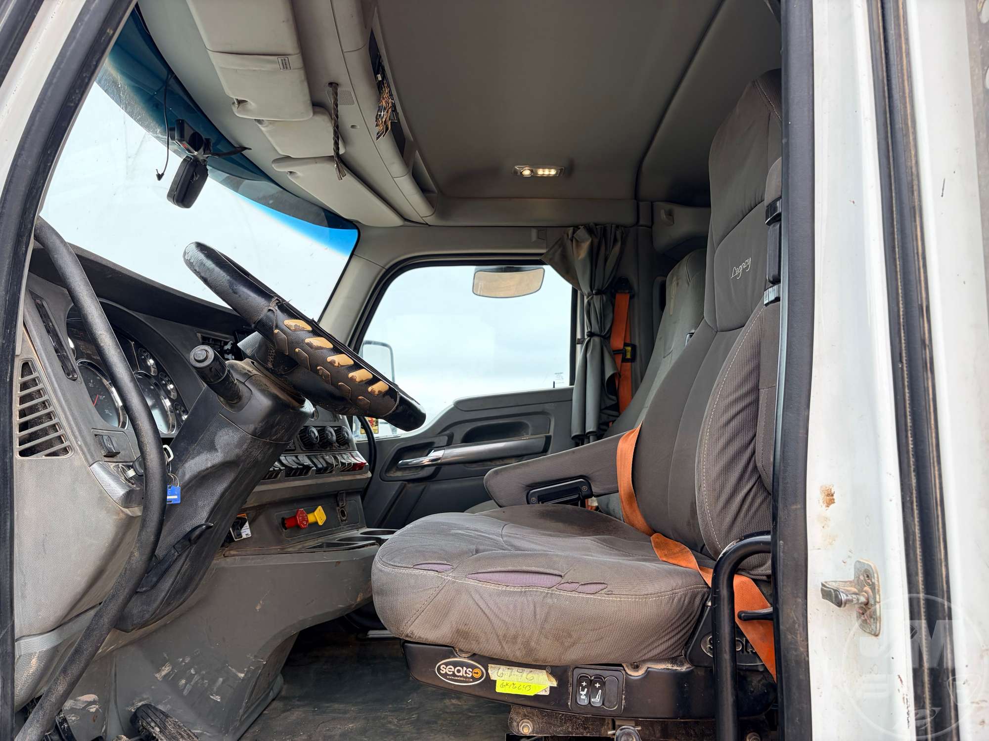 2019 Kenworth T880