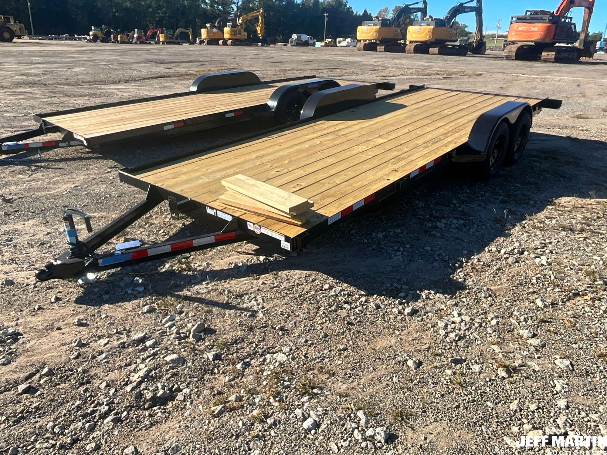 Photo of 2027 TRIPLE CROWN TRAILERS, INC CH7X20-7K-C