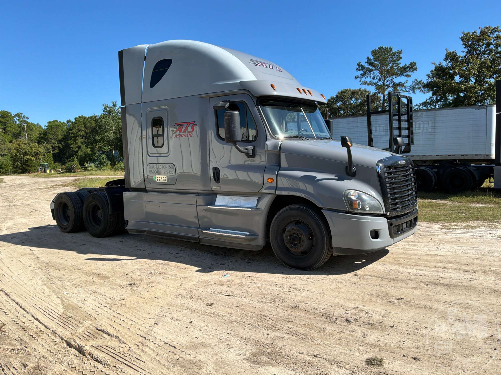 2017 Freightliner CASCADIA