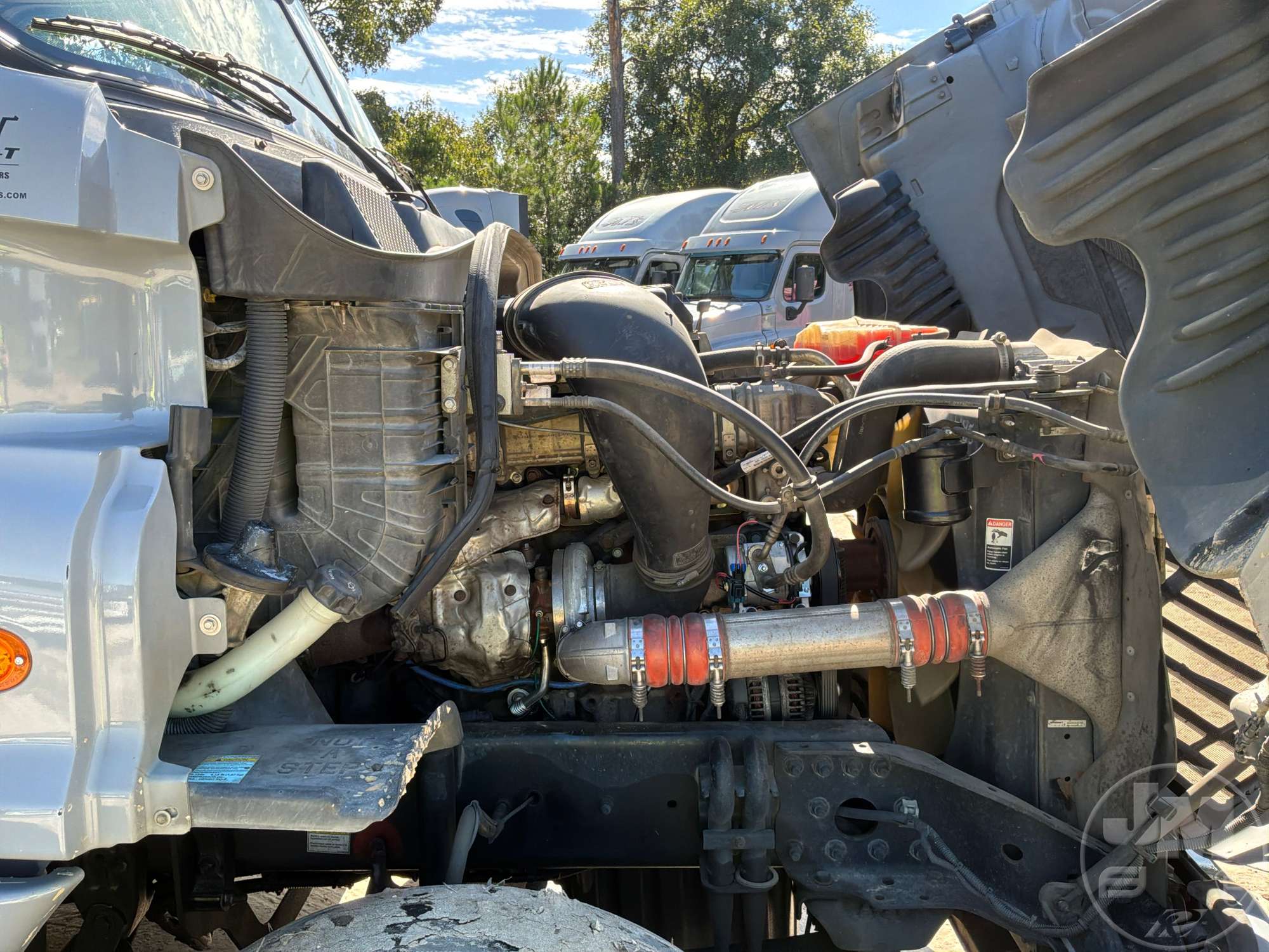 2015 Freightliner CASCADIA