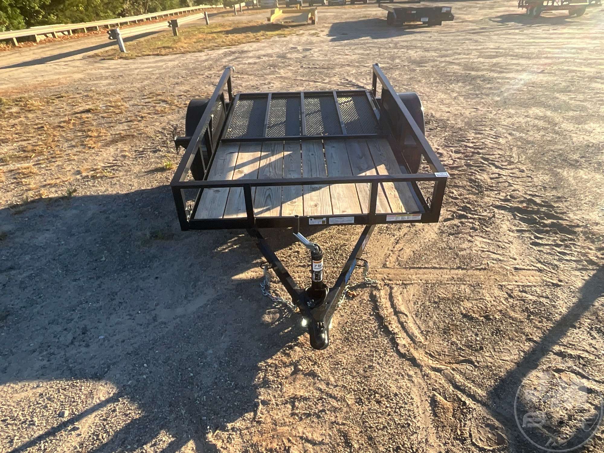 2027 TRIPLE CROWN TRAILERS, INC US5X8