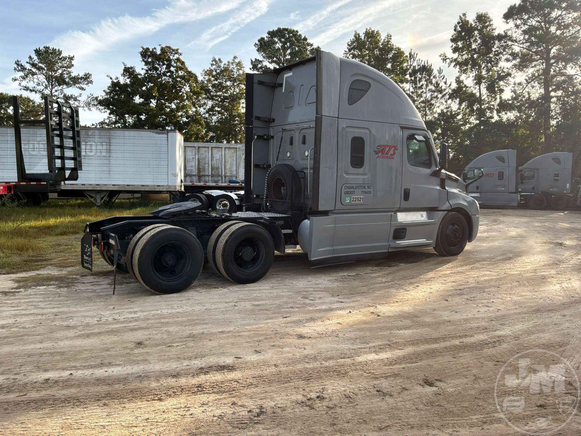 2021 Freightliner CASCADIA