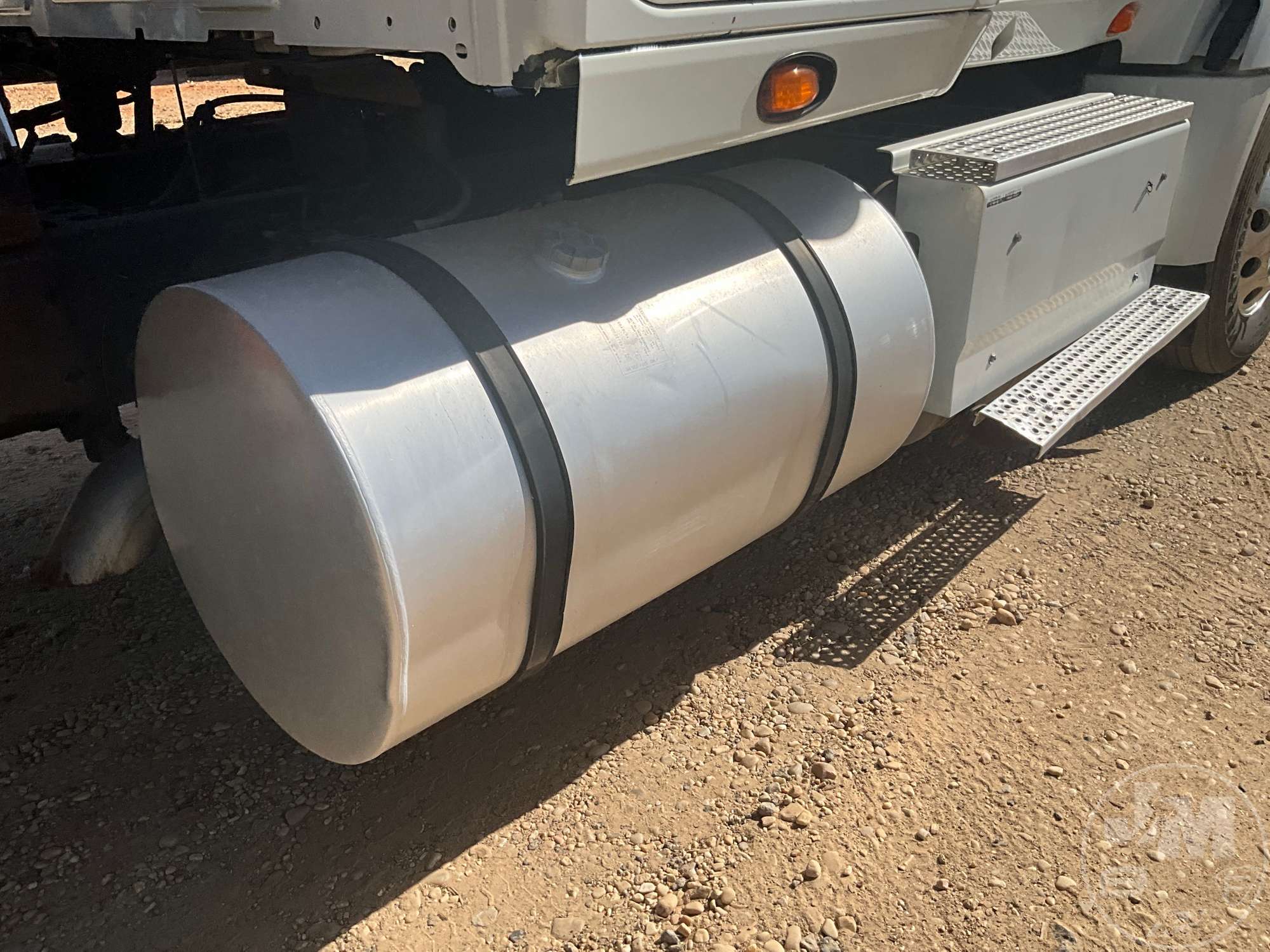 2017 International PROSTAR+ 122 6X4