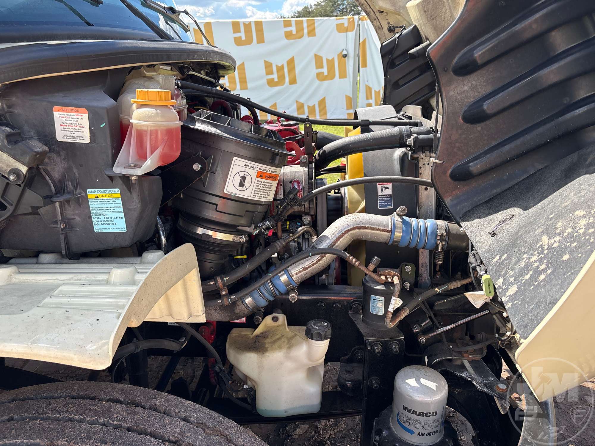 2020 Freightliner M2