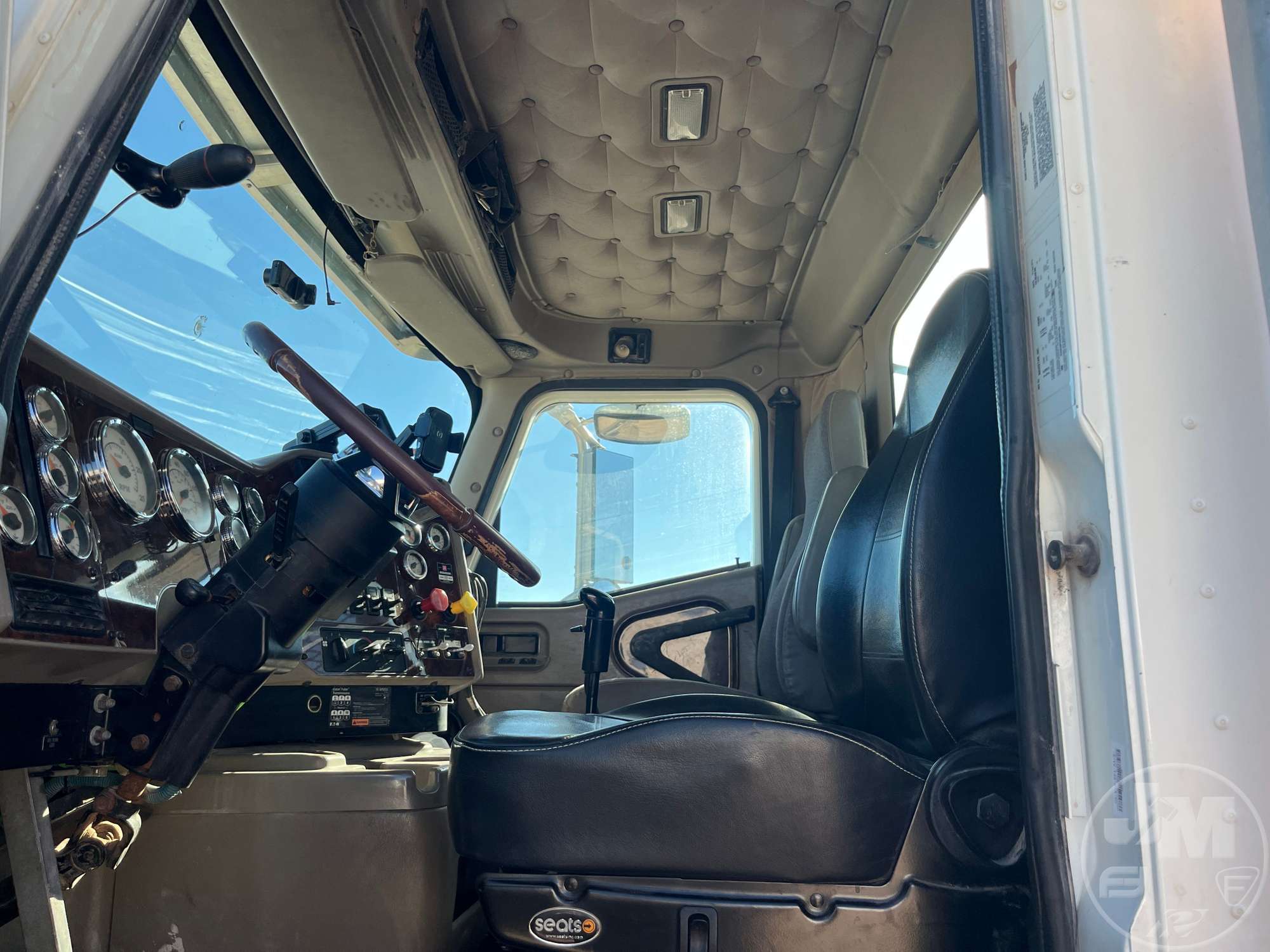 2015 International PAYSTAR 5900