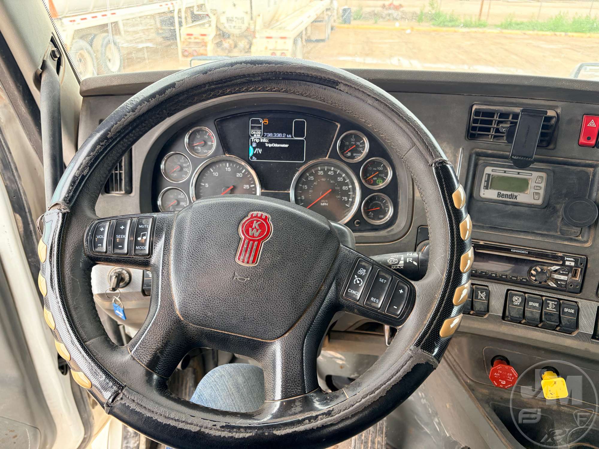 2019 Kenworth T880