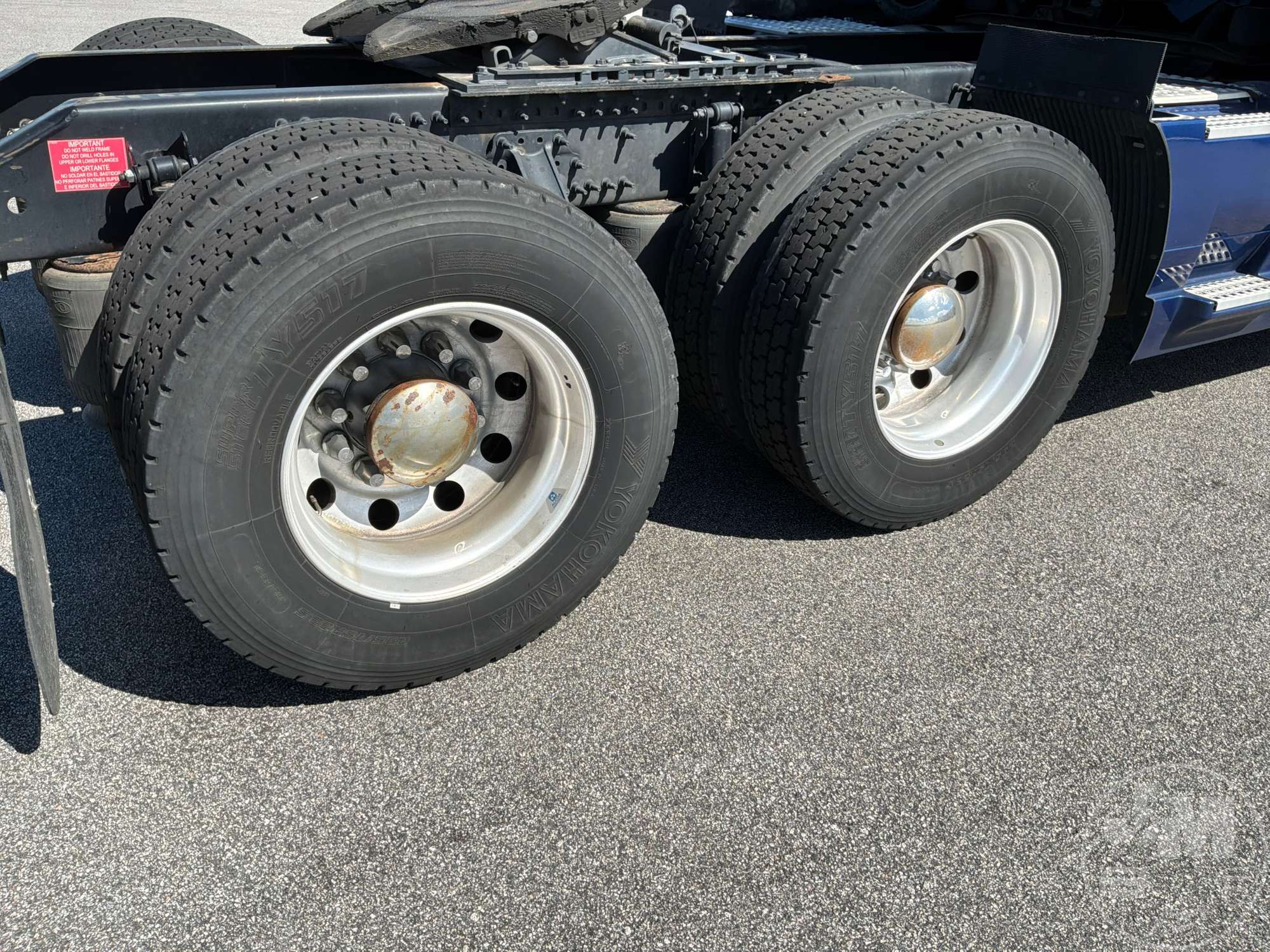 2022 Volvo VNL760