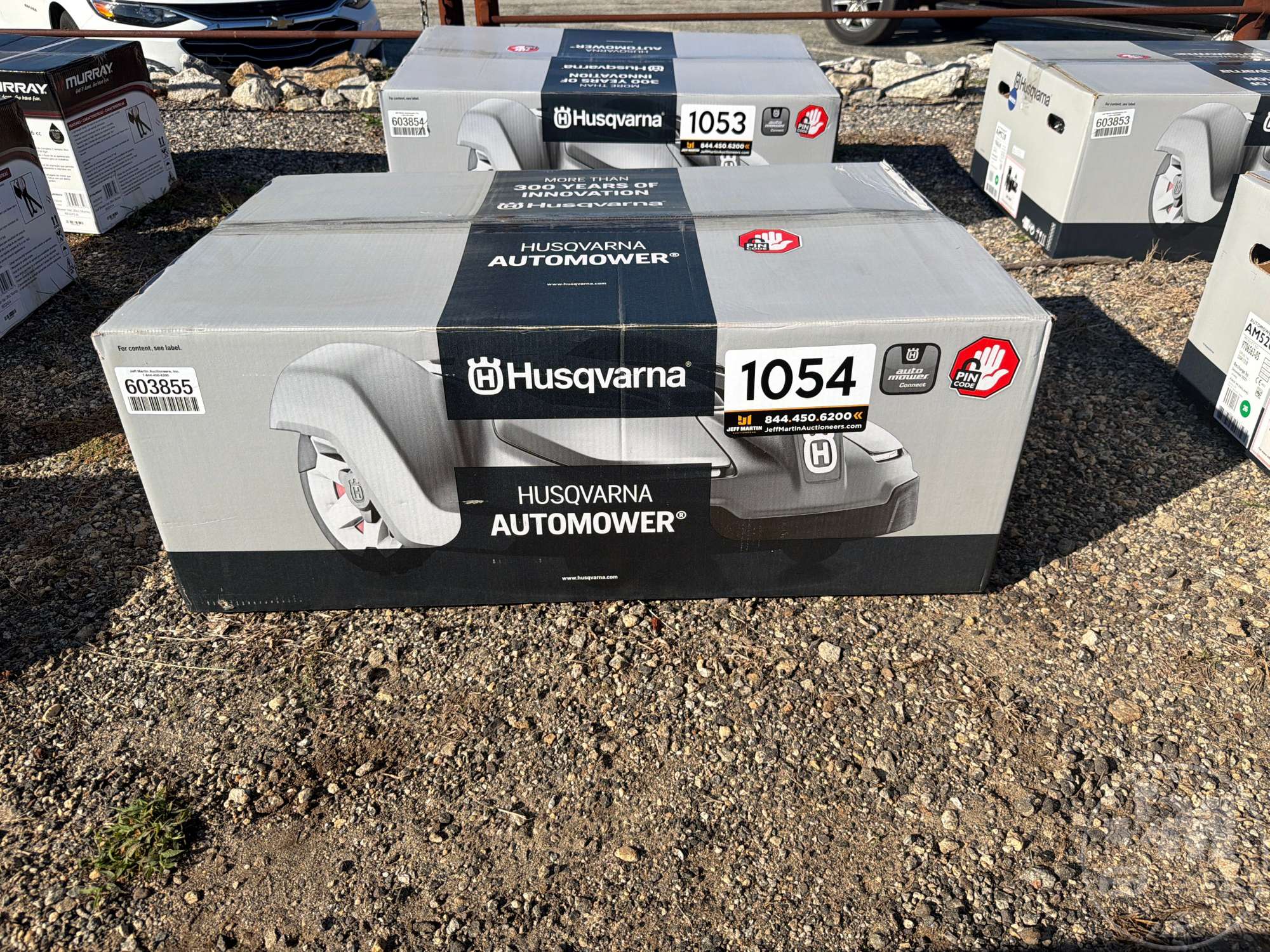 Photo of Husqvarna AUTO MOWER 520