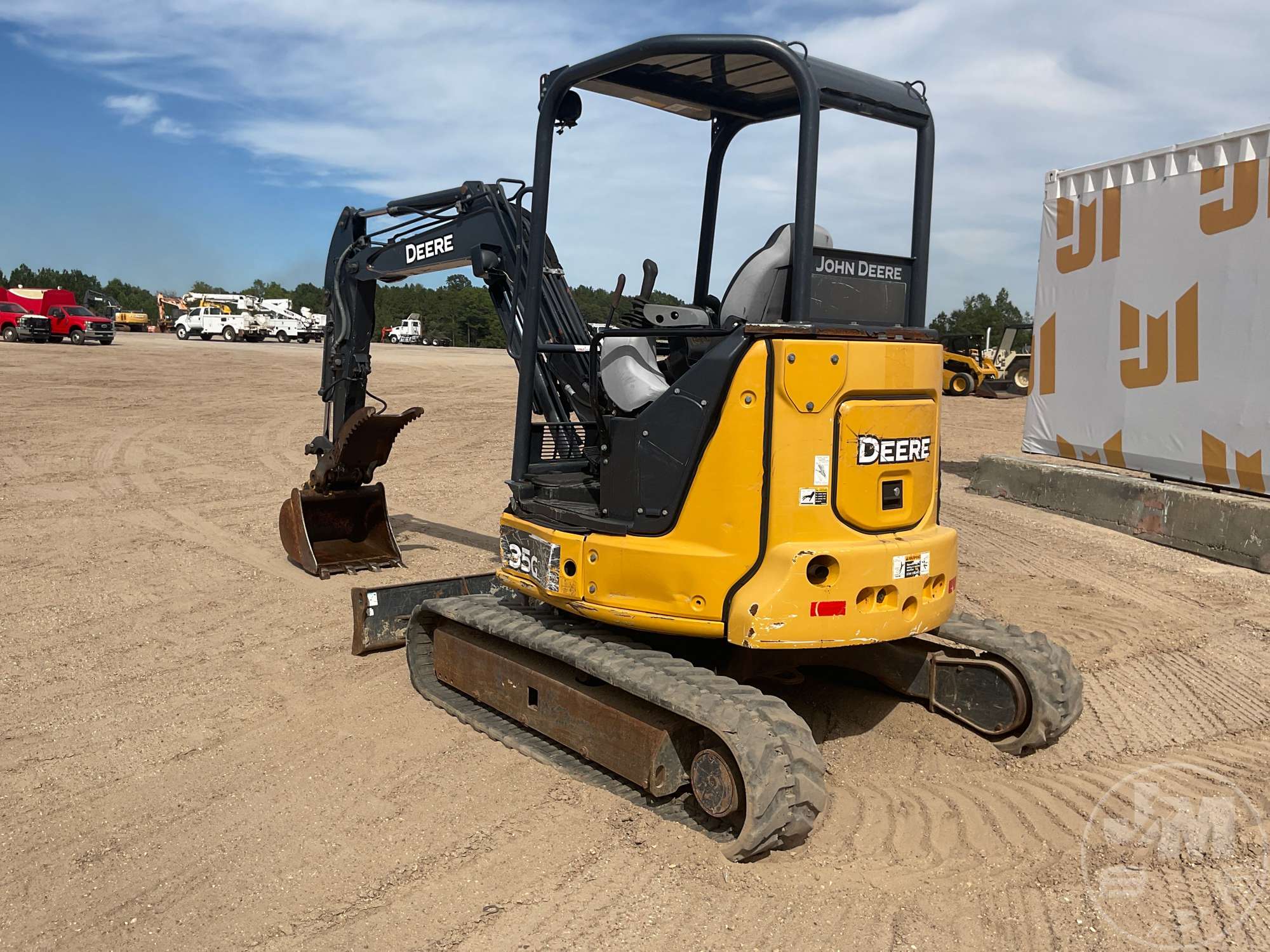 2021 John Deere 35G