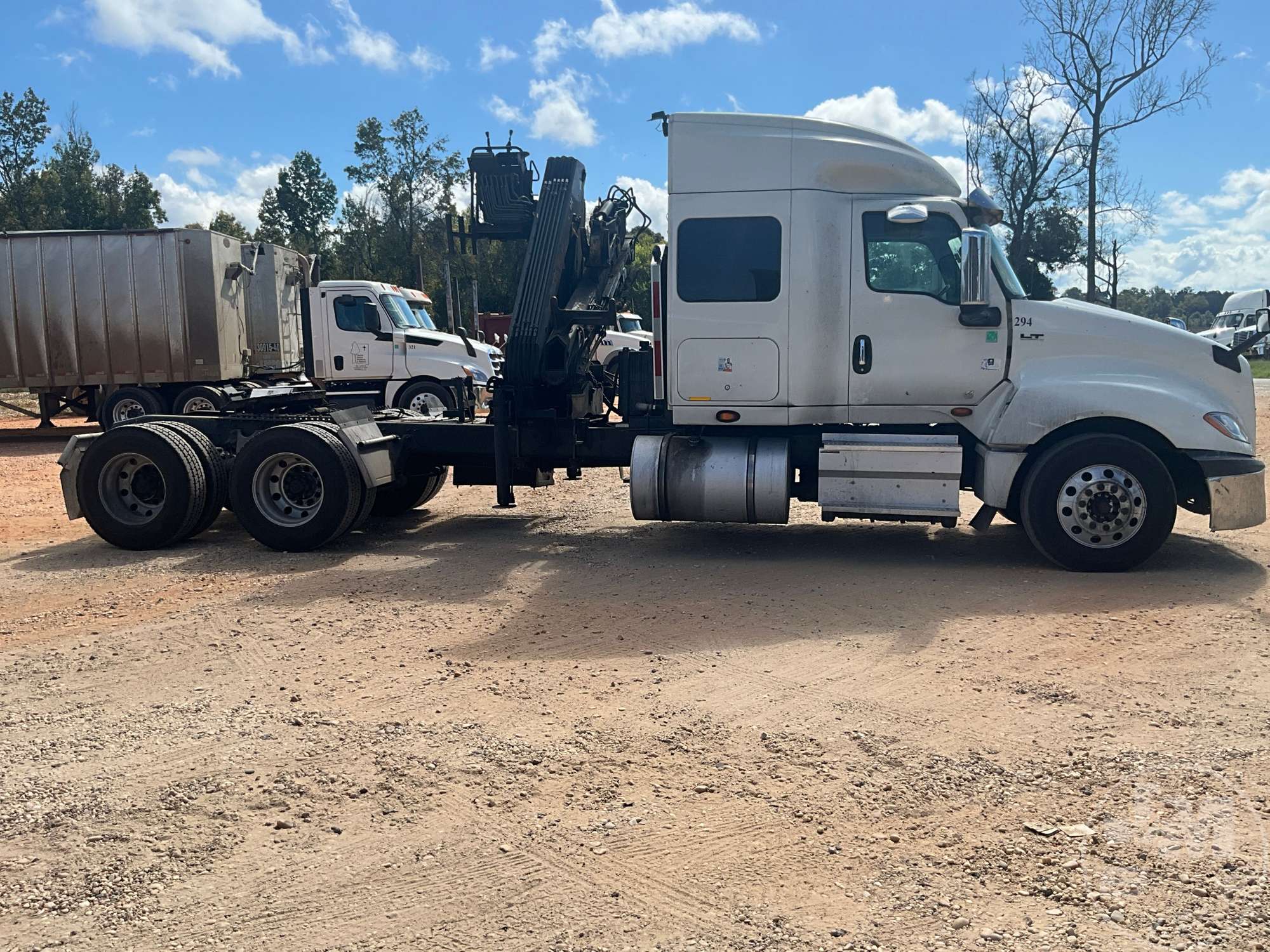 2020 International LT625 6X4