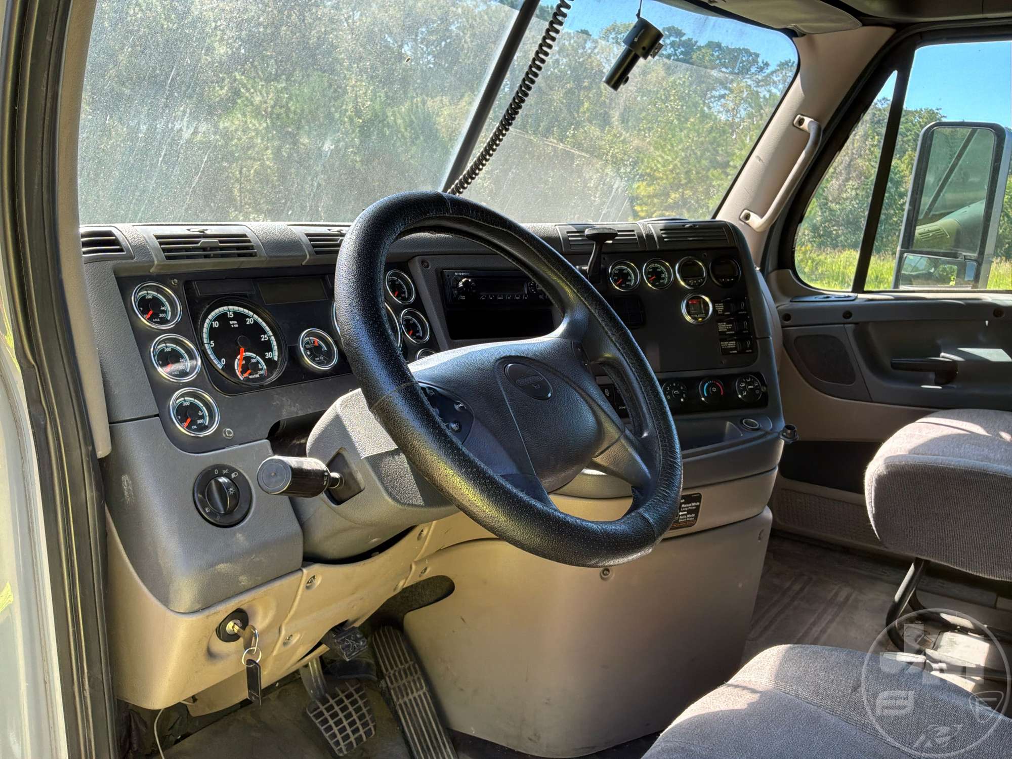 2015 Freightliner CASCADIA