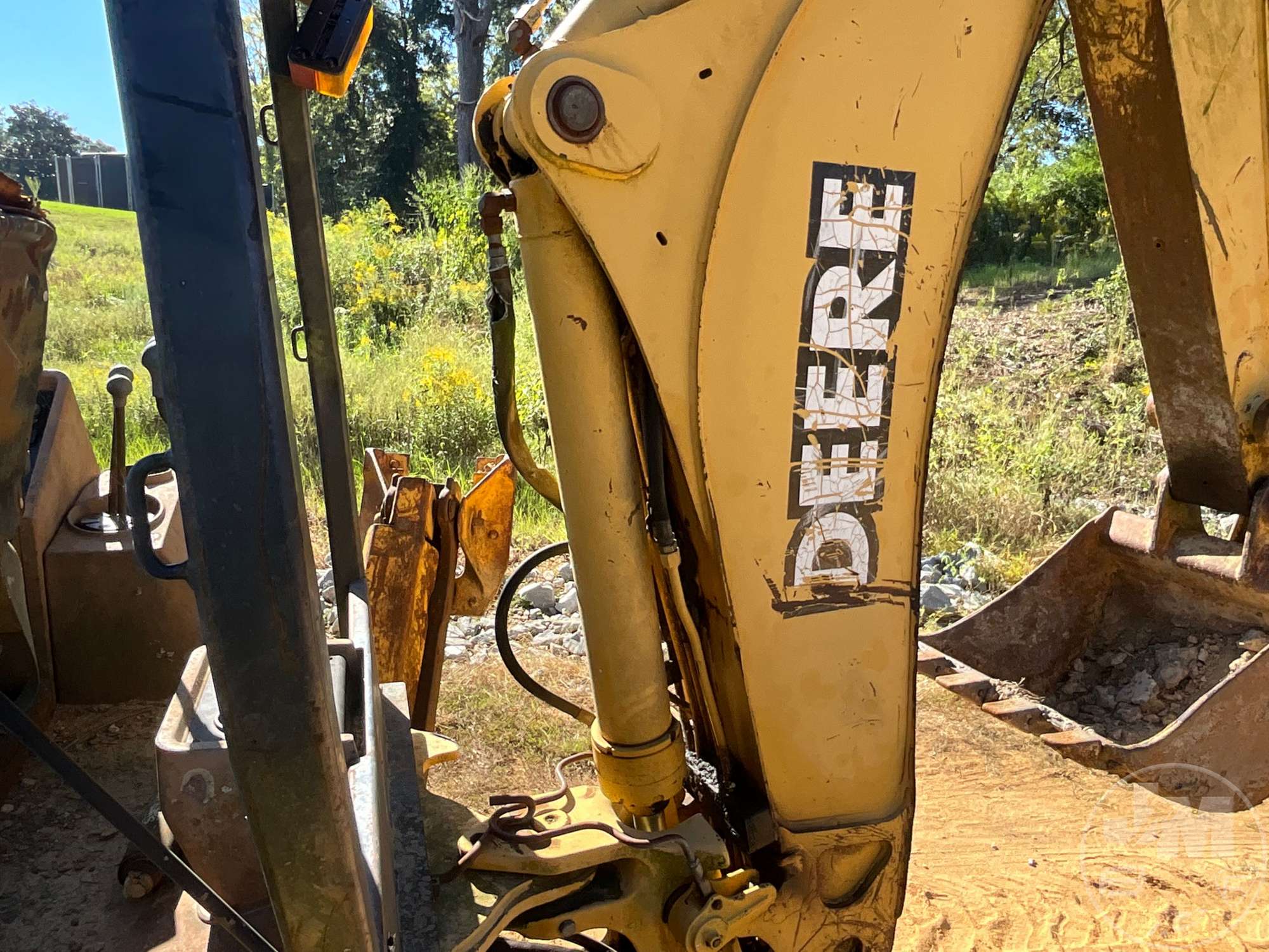 1999 John Deere 310E
