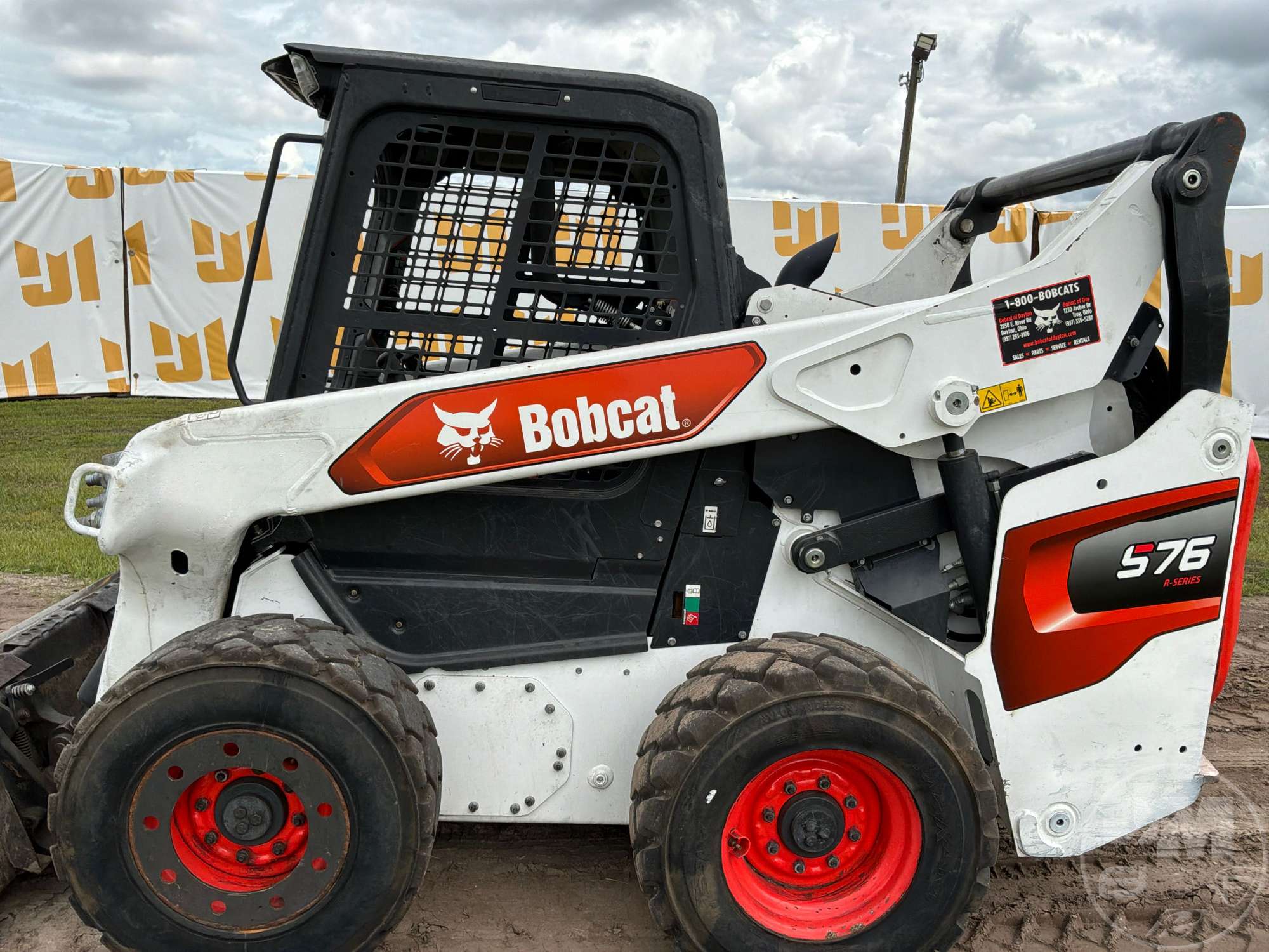 2022 Bobcat S76