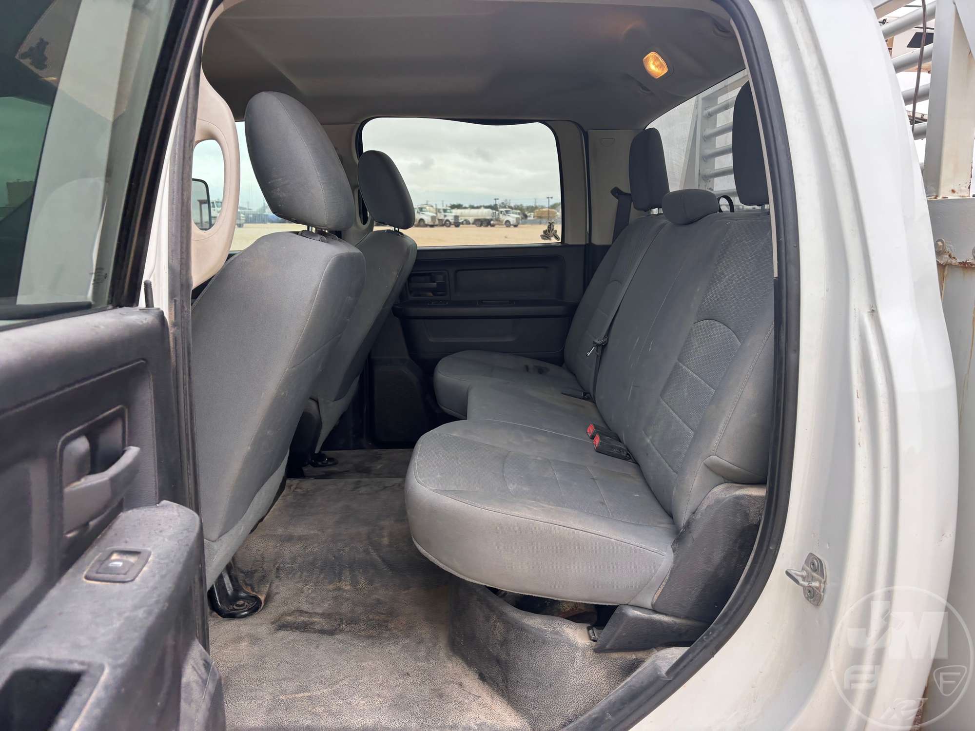 2015 Dodge 3500HD CREW CAB 4X4