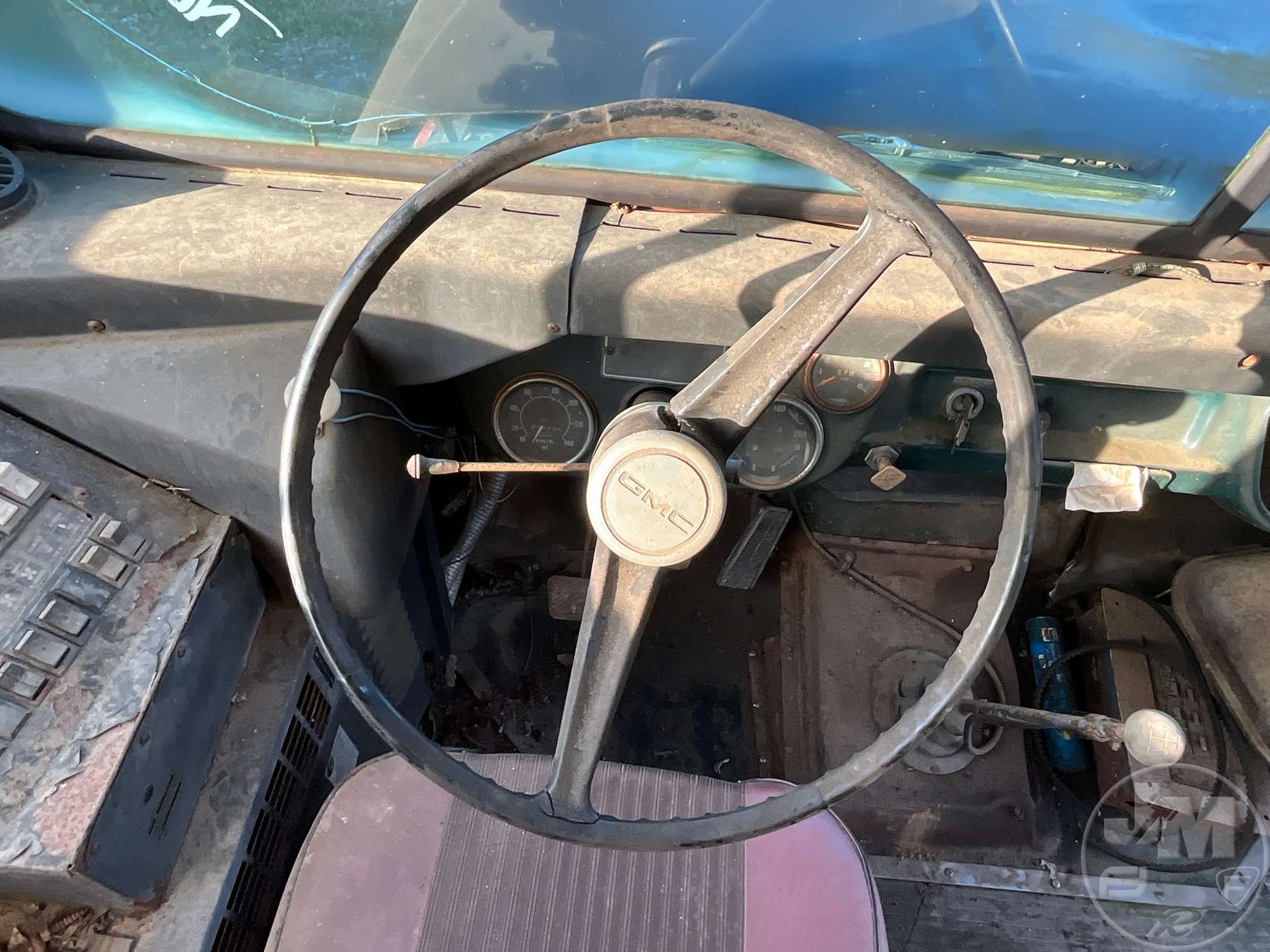 1982 GMC BUS