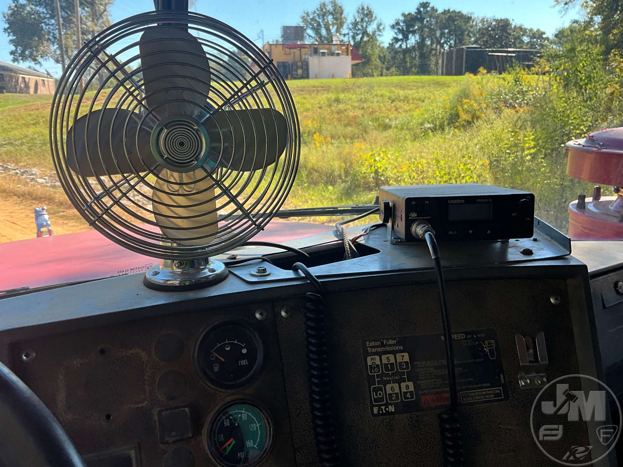 1995 Mack RD 688S