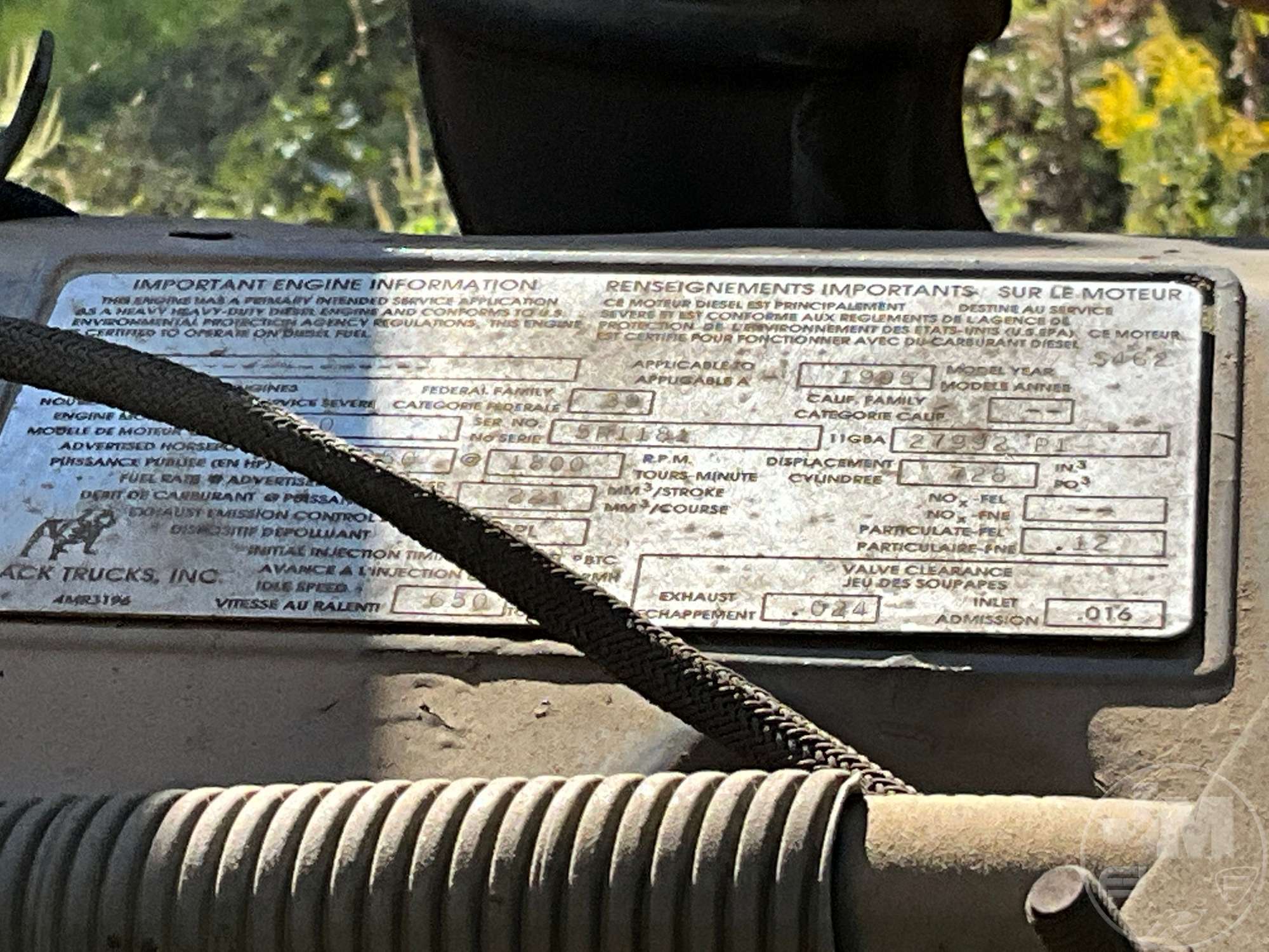 1995 Mack RD 688S