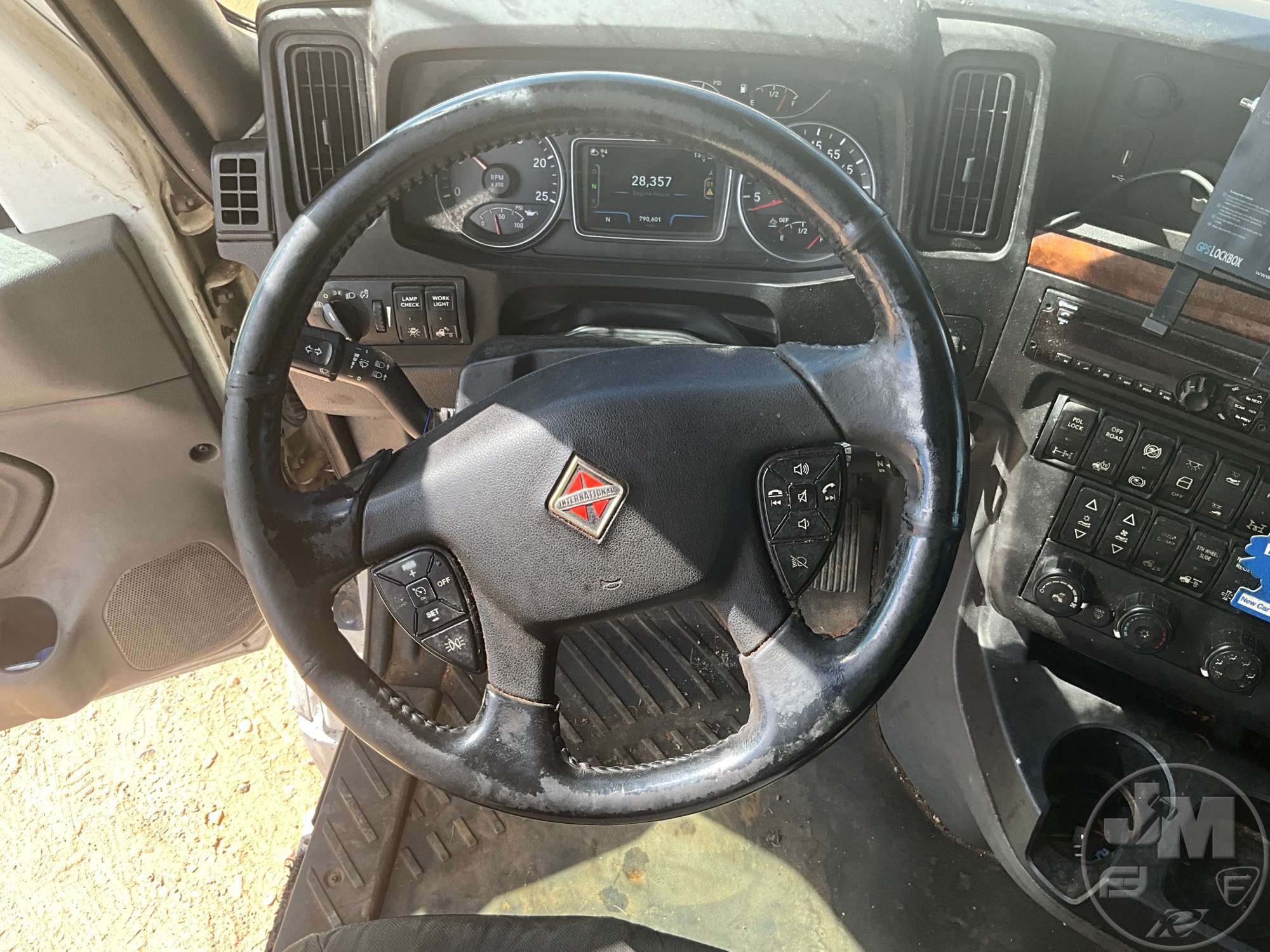 2020 International LT625 6X4